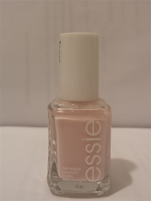 Essie Körömlakk 6 ballet slipers