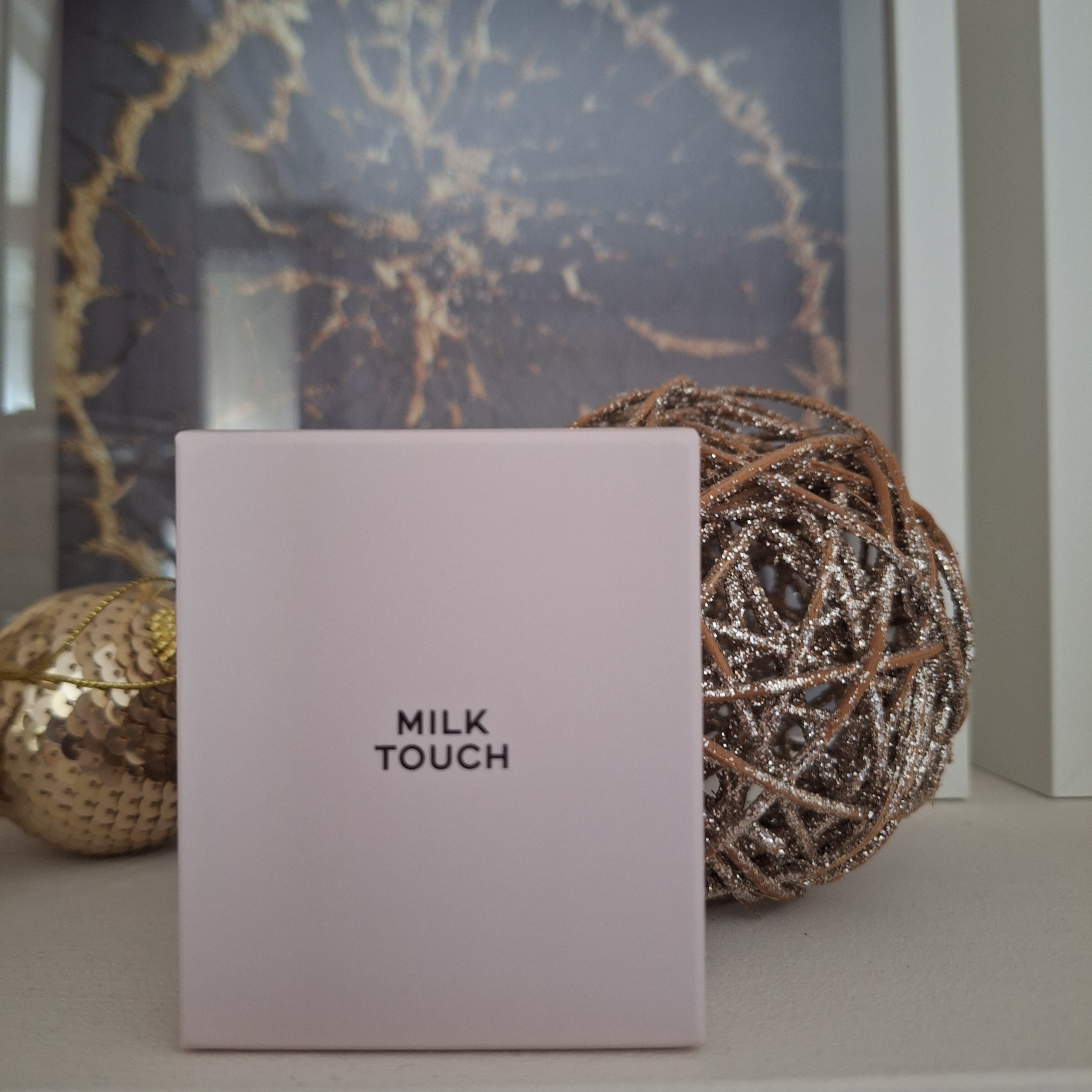 Milk Touch - All-Day Perfect Blurring Fixing Pact