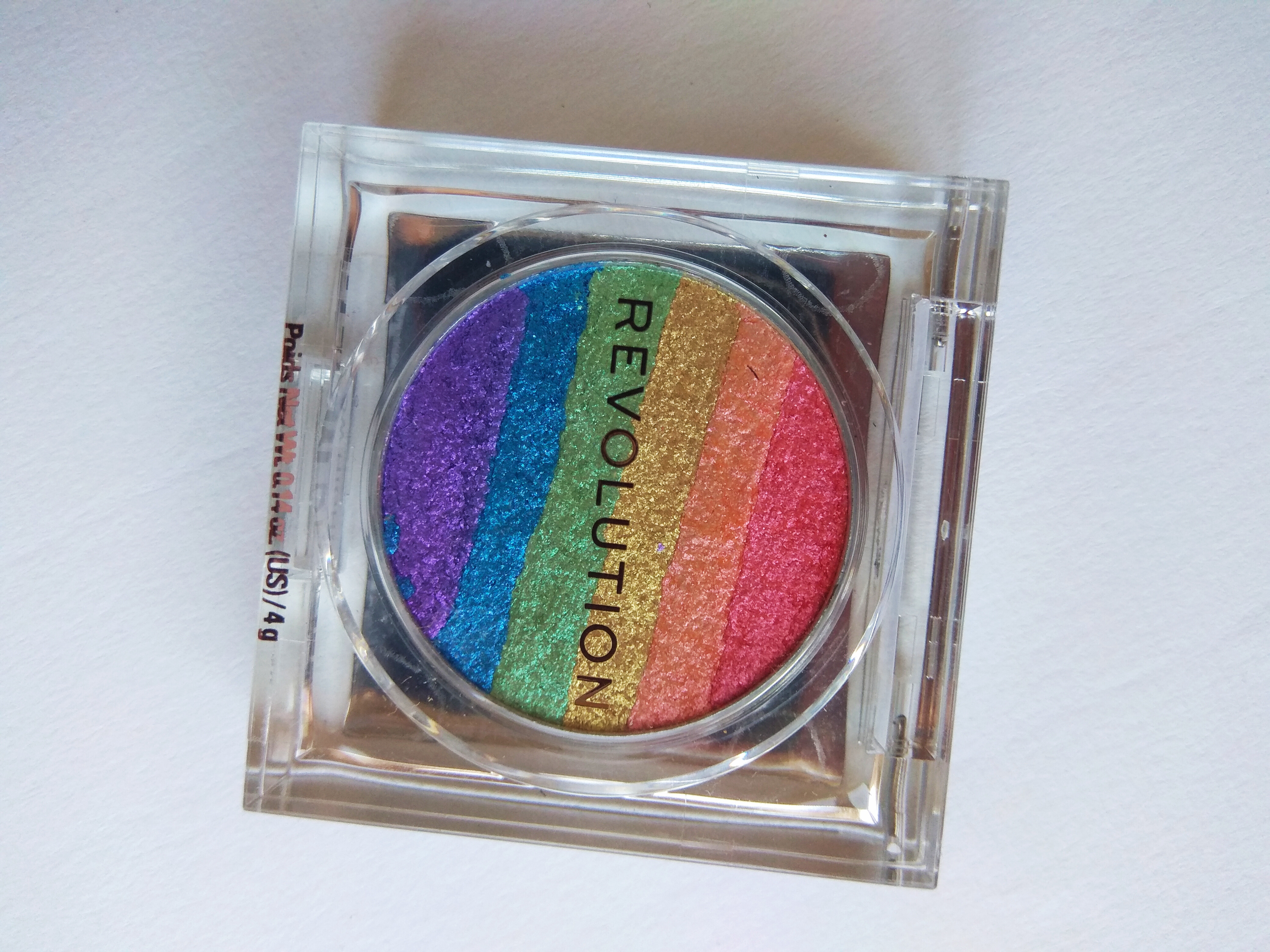 Új Revolution Beam Bright Rainbow highlighter