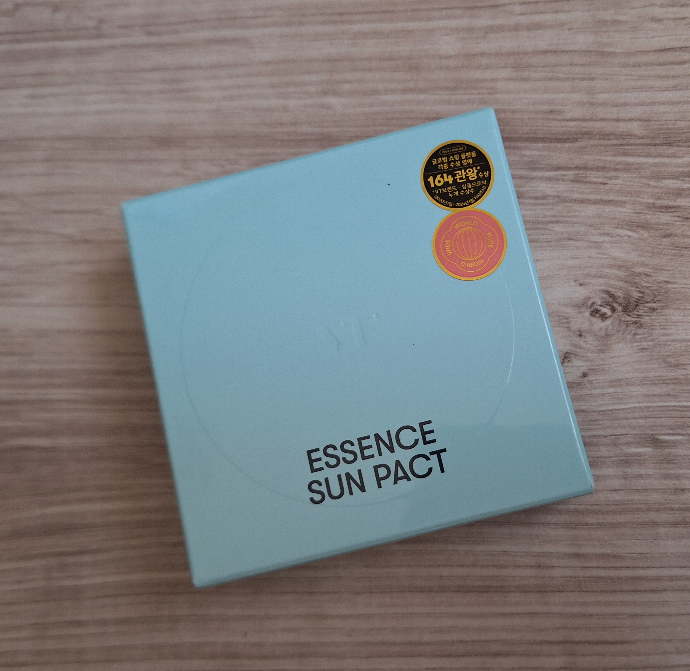 VT Essence Sun Pact koreai fényvédő balzsam spf50+