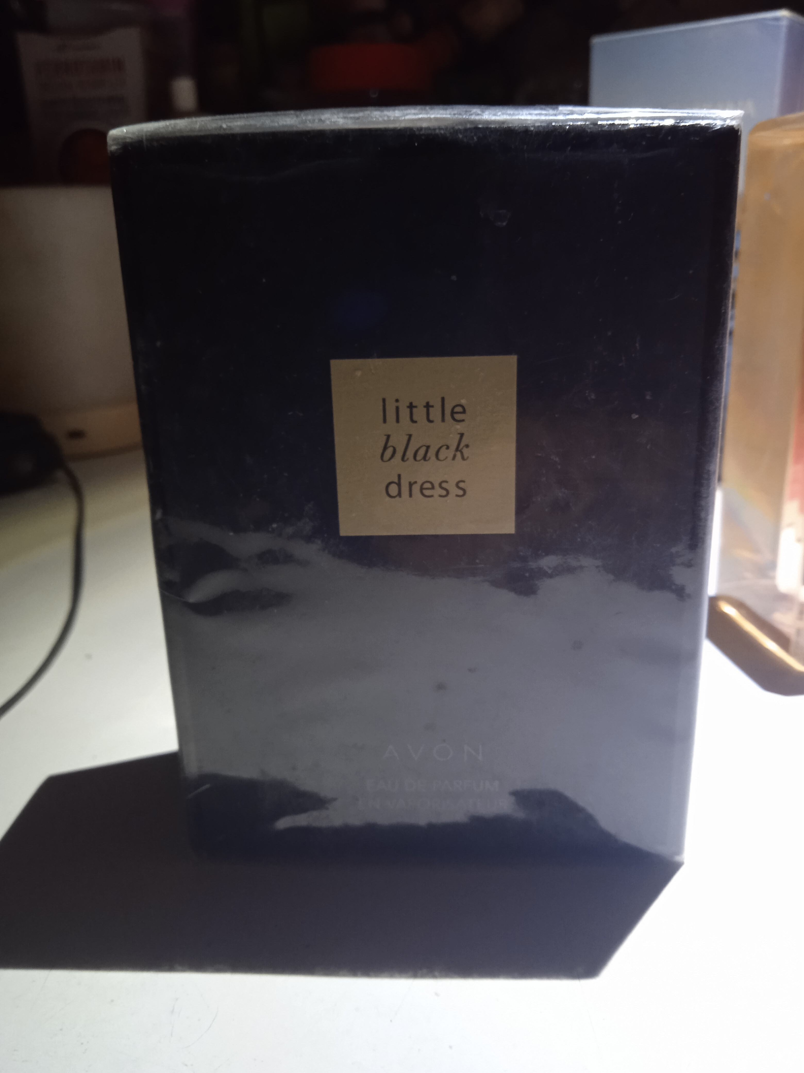 Avon little black dress 100 ml bontatlan