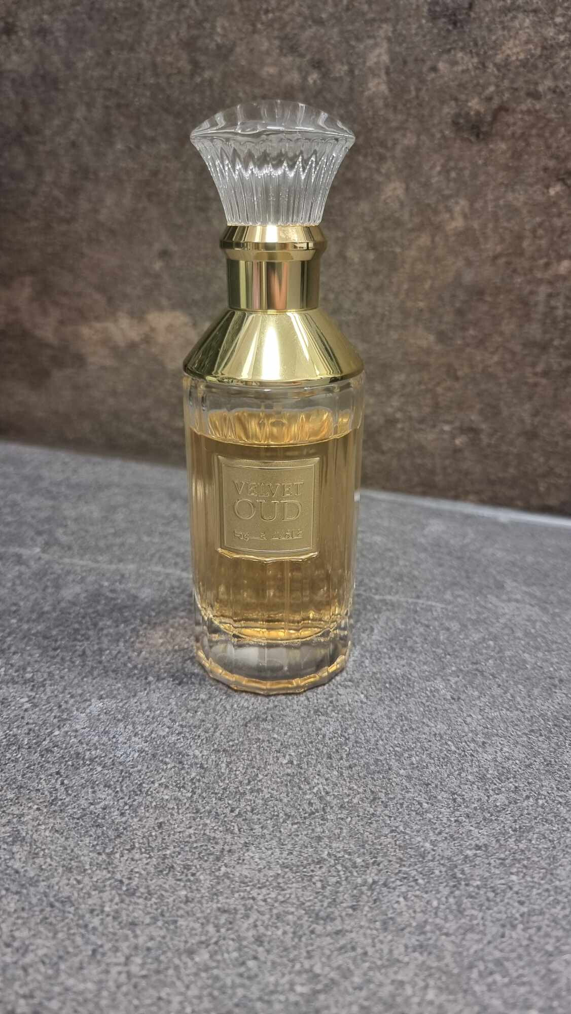 Lattafa Velvet Oud EDP