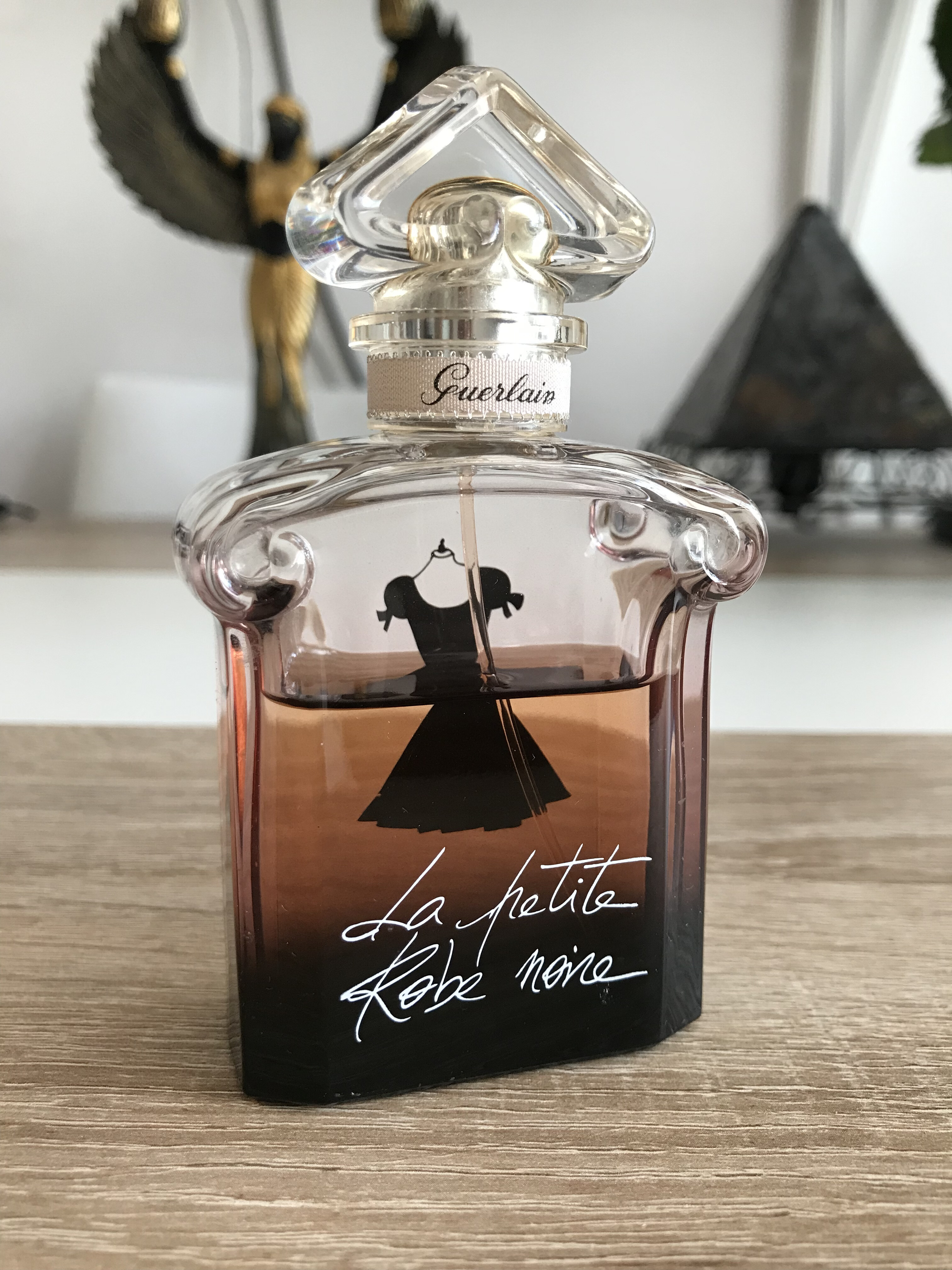 Üvegében, La Petite Robe Noire EDP