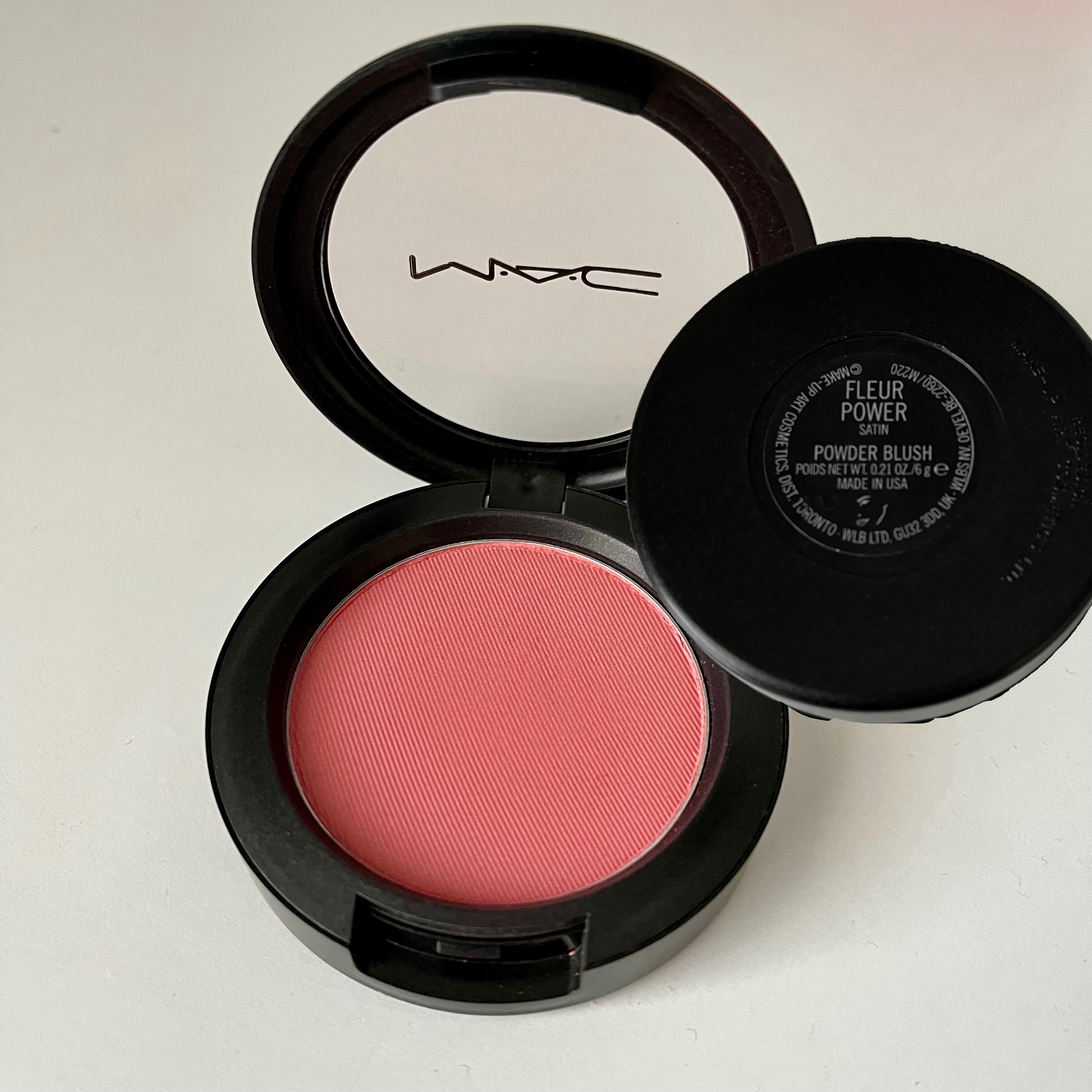 MAC Power Blush-Fleur power satin