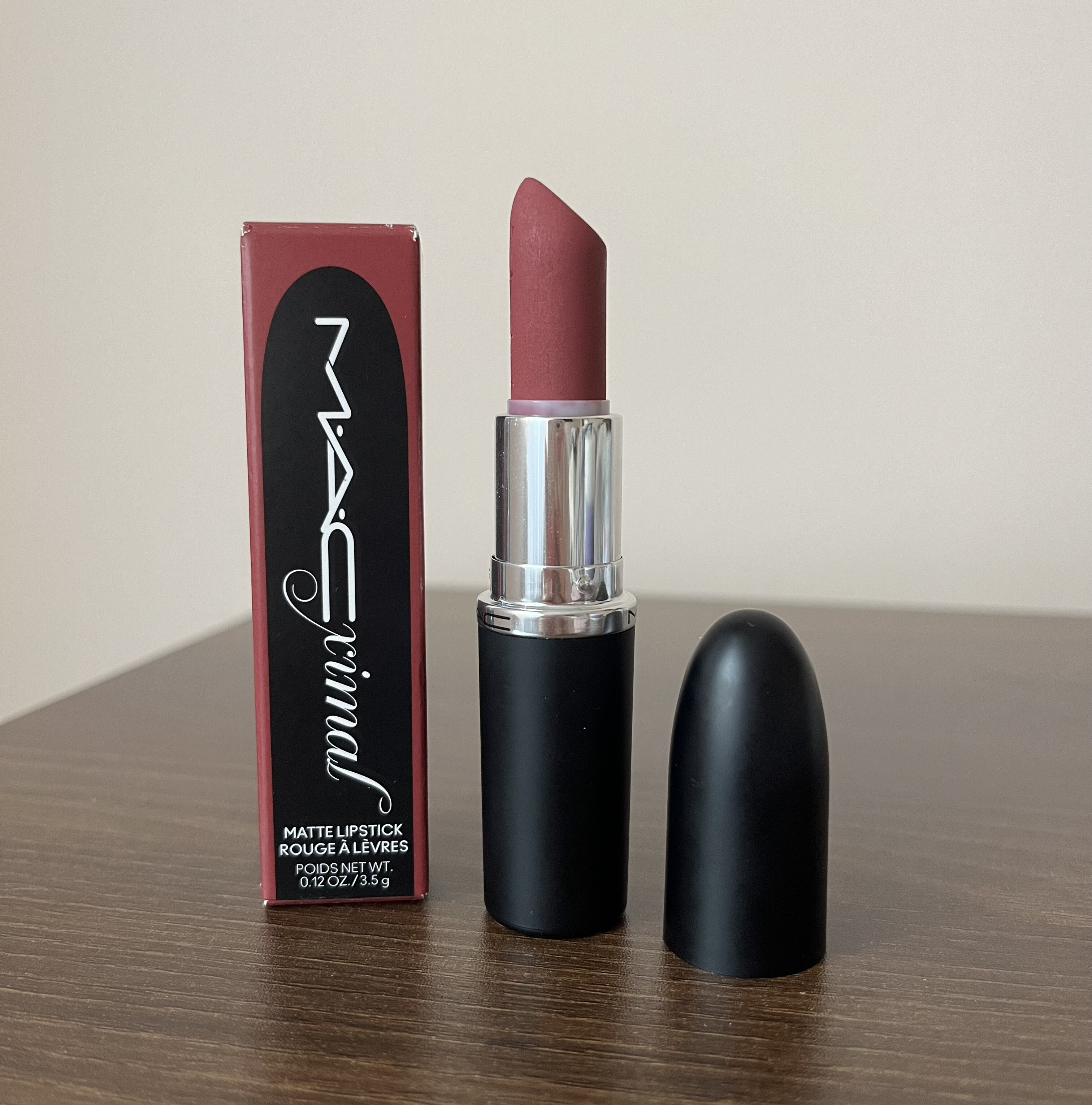 MAC MACximal Silky Matte rúzs - Captive Audience