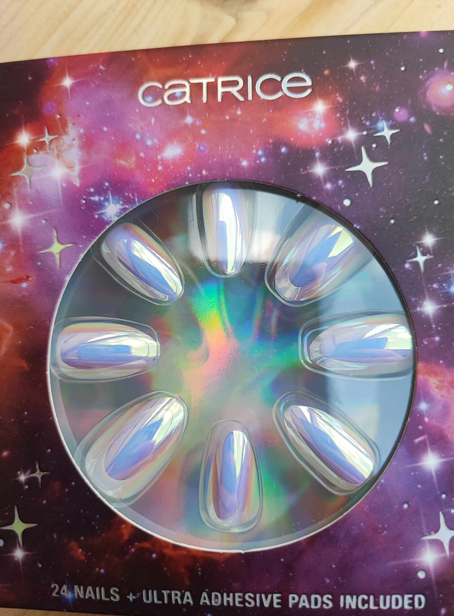 Catrice Dear Universe Instant Manicure