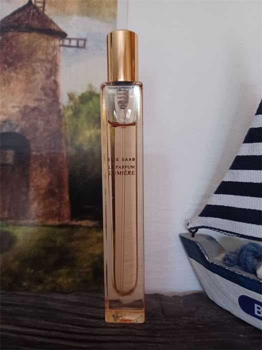 Elie Saab Le Parfum Lumiere EDP