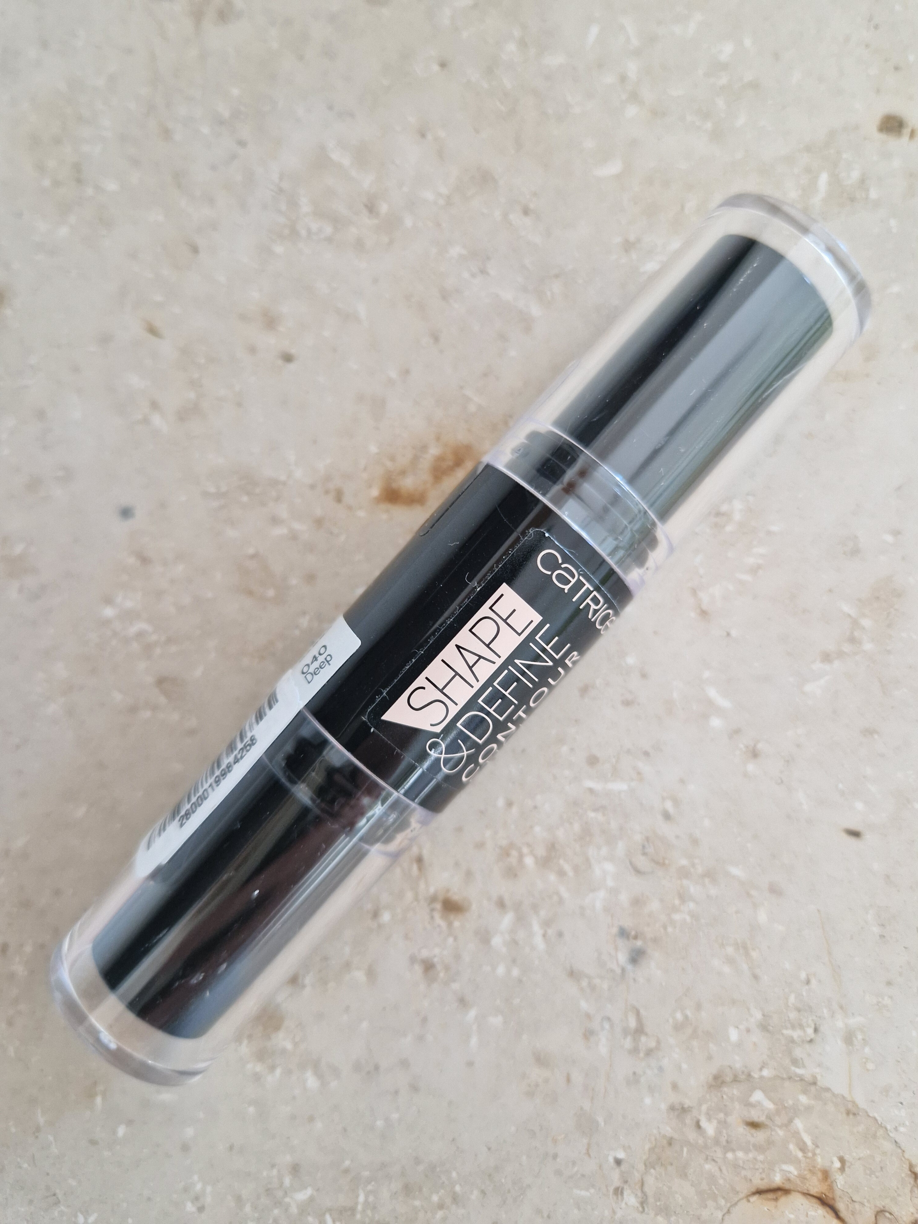 Catrice shape&define contour stick