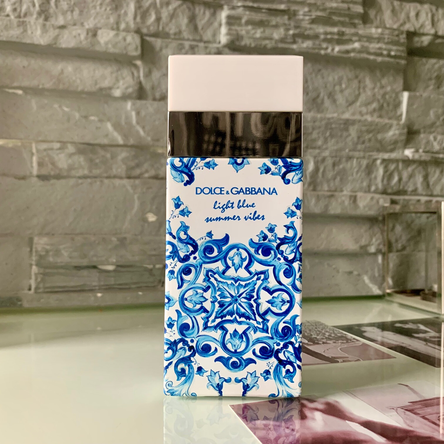 Dolce & Gabbana Light Blue Summer Vibes EDT fújósok