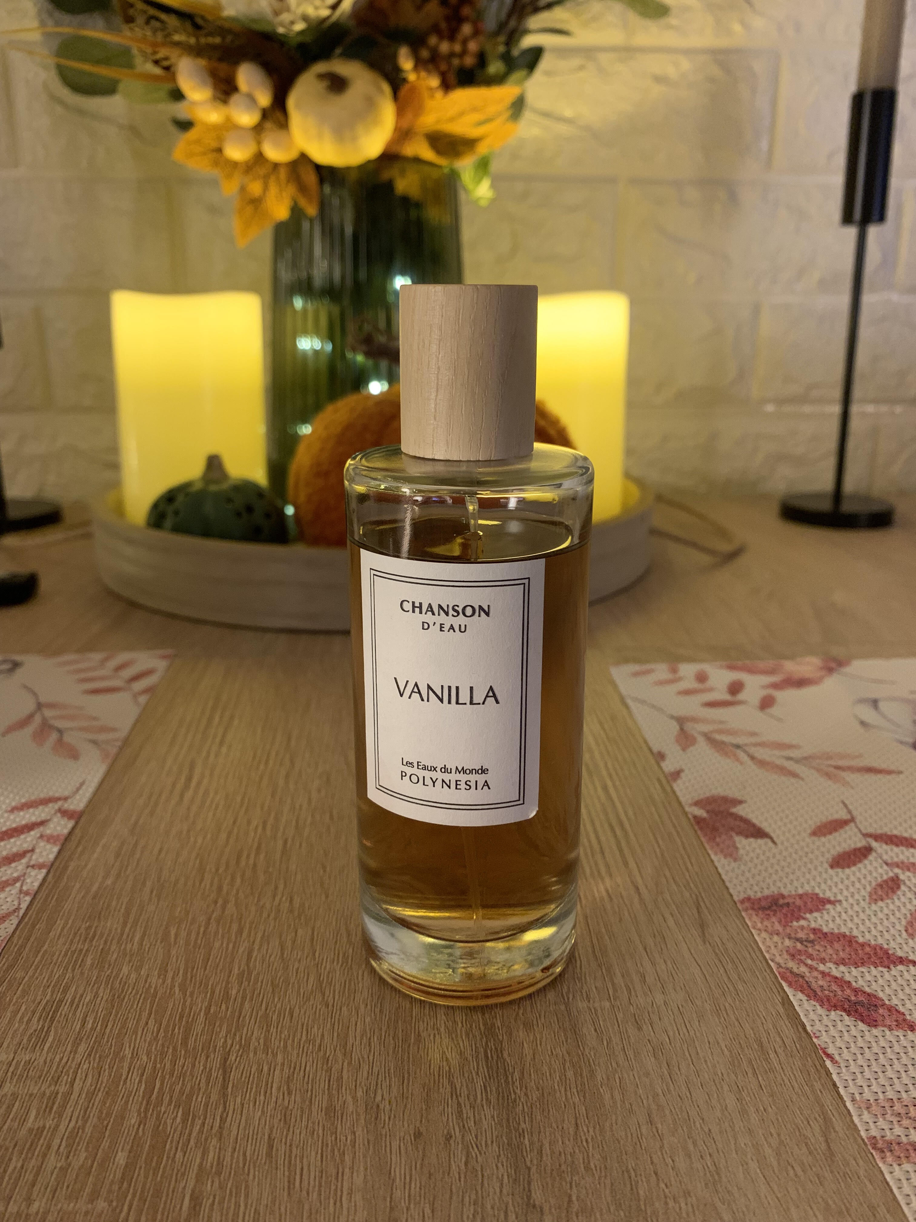 Coty Chanson D'eau Vanilla EDT