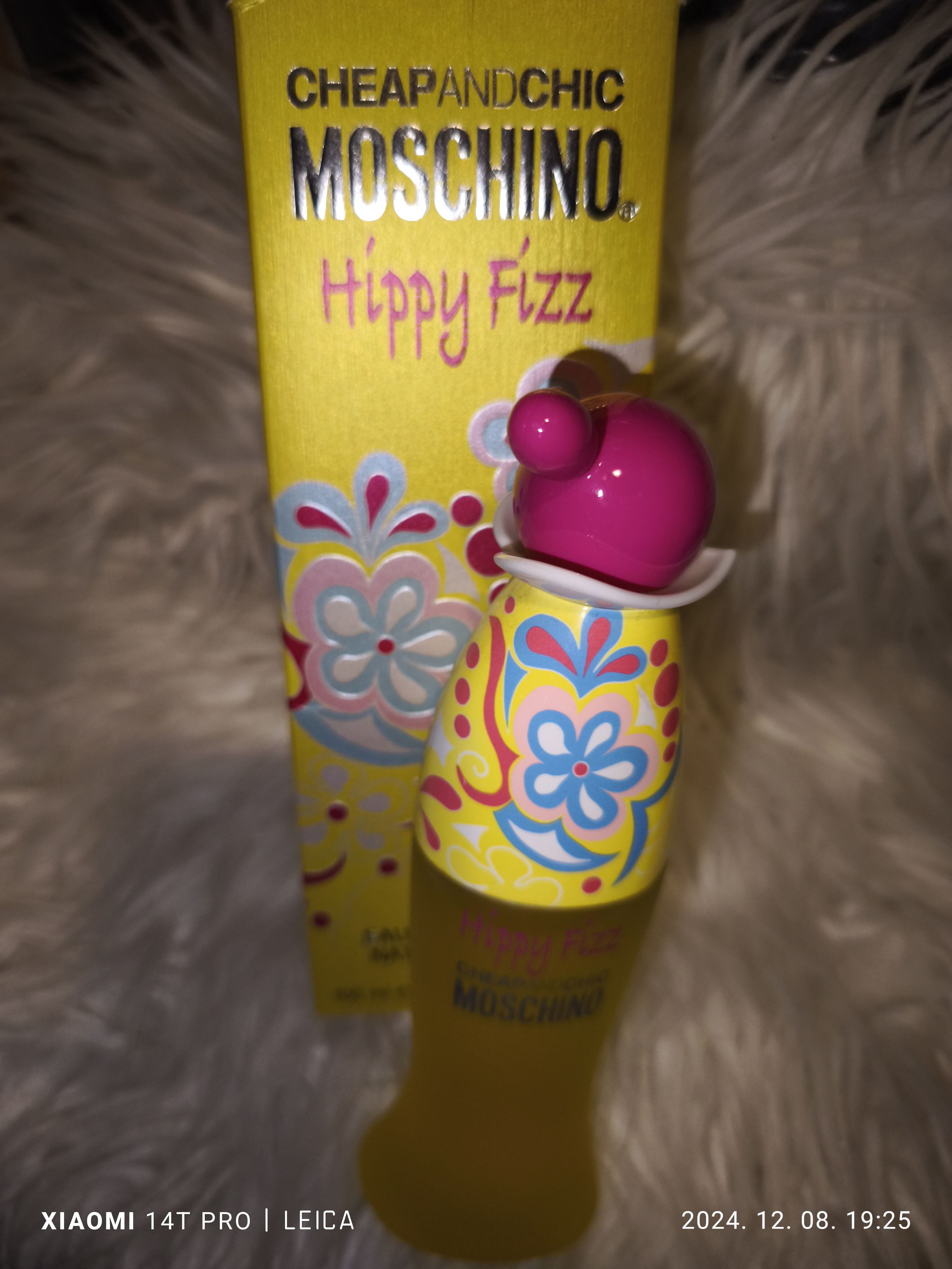 Moschino Hippy Fizz