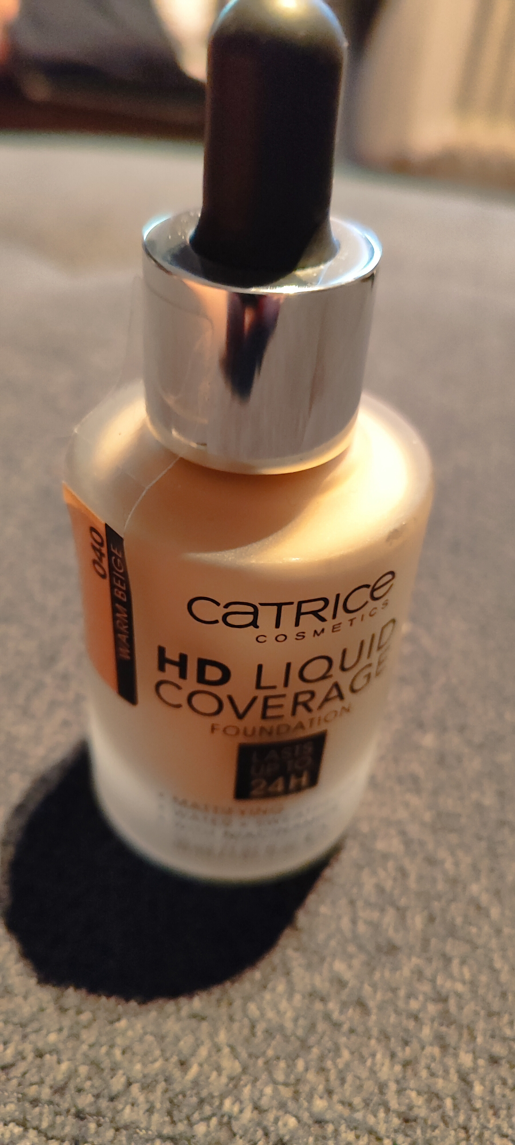 Catrice HD liquid coverage alapozó