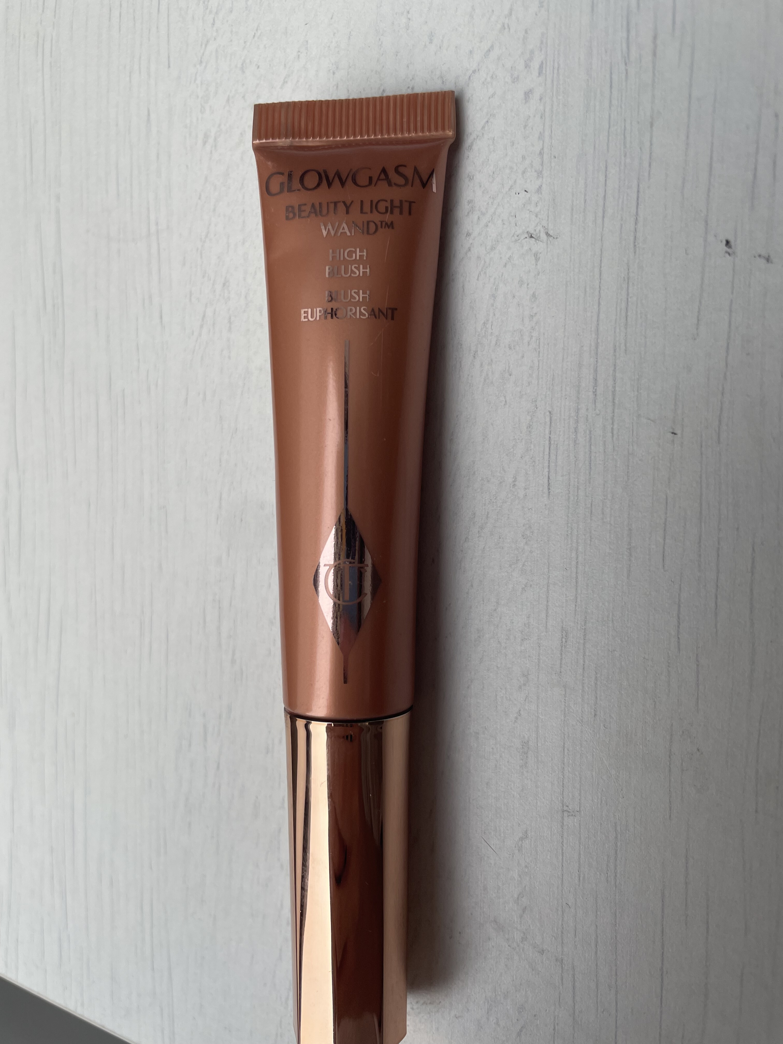 Charlotte Tilbury Light Wand - Peachgasm