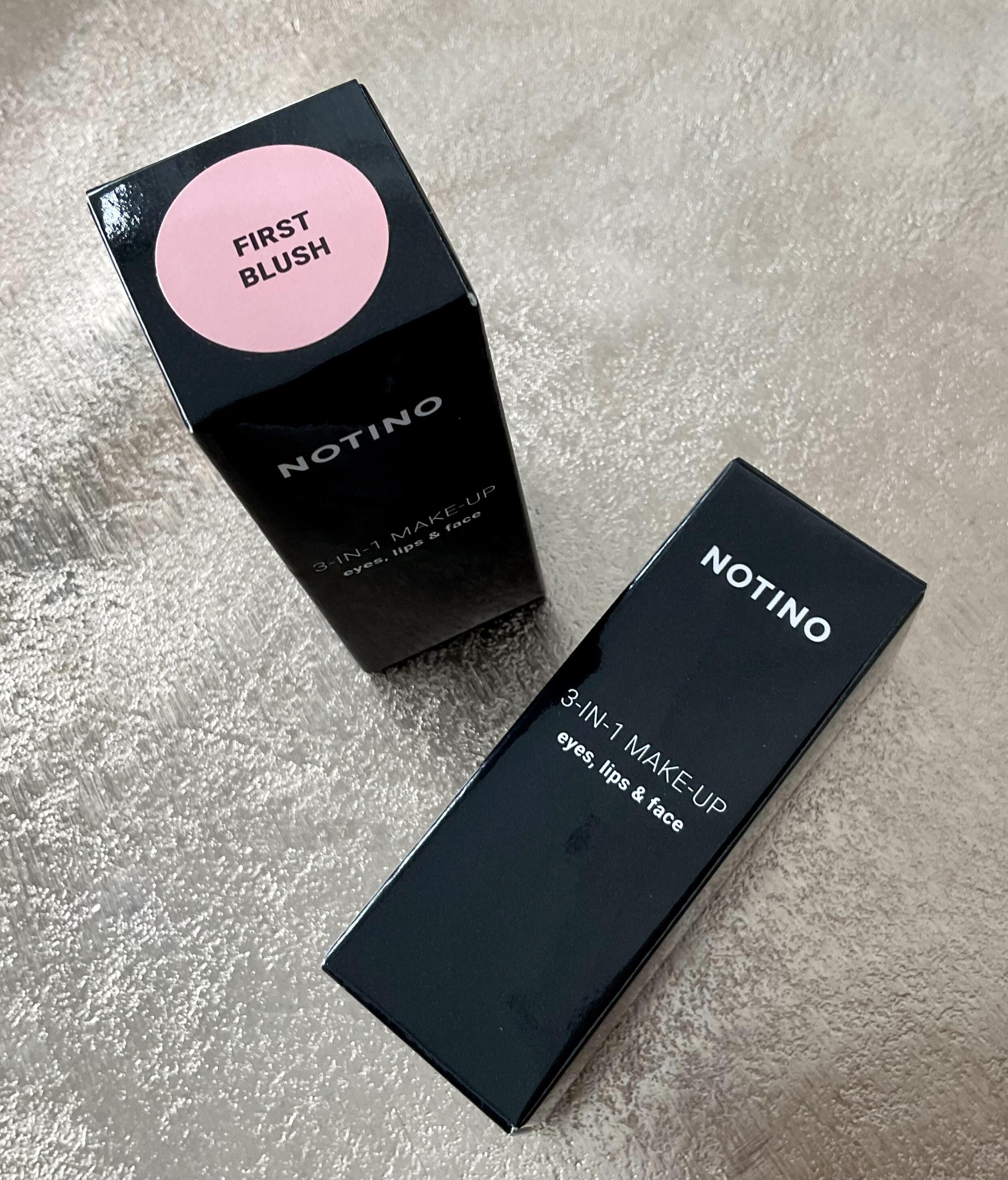 Notino 3-In-1 Make Up Eyes, Lips & Face *