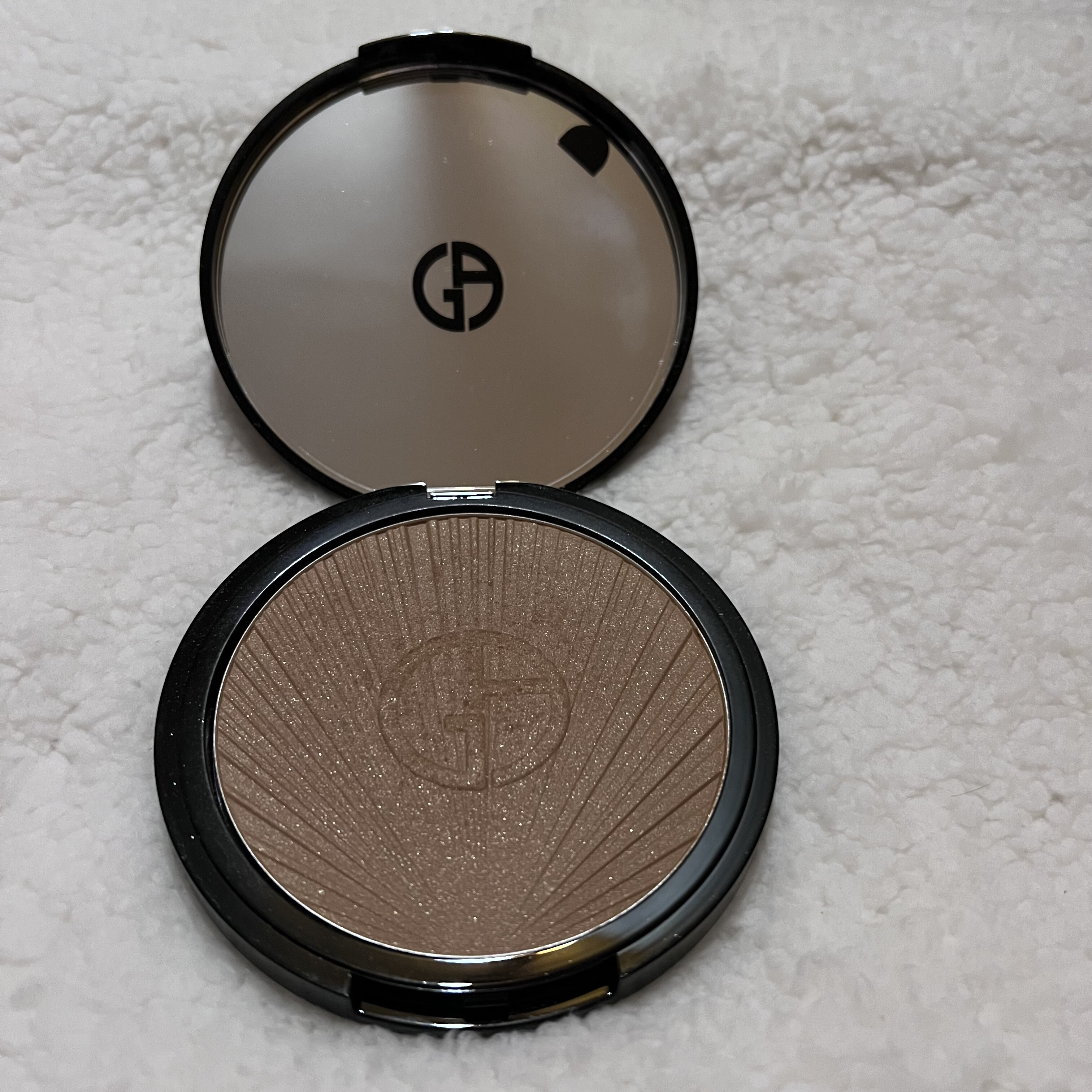 Giorgio Armani Luminous Silk Glow Bronzer