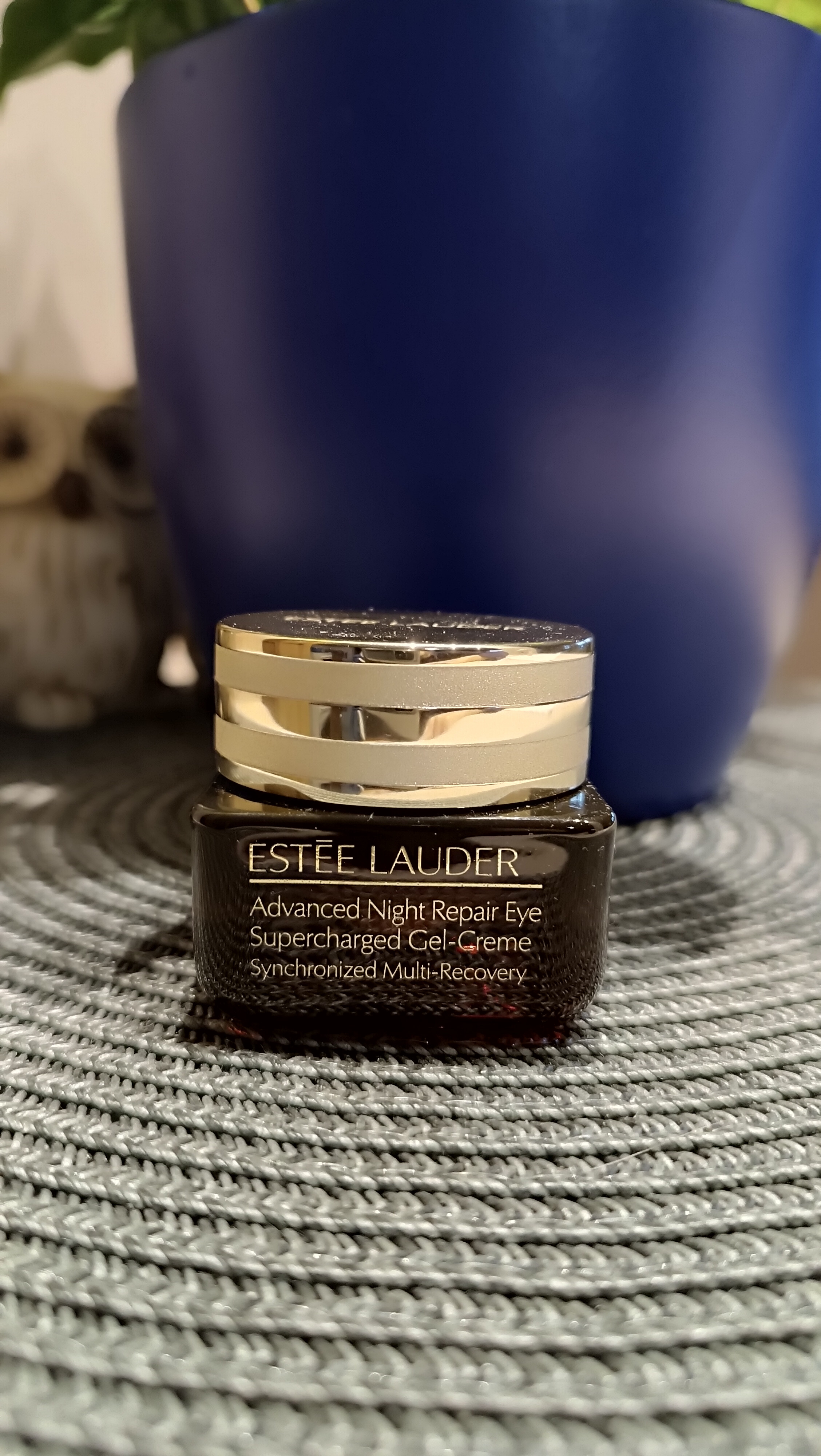 Estée Lauder Advenced Night Repair Eye Superhatged