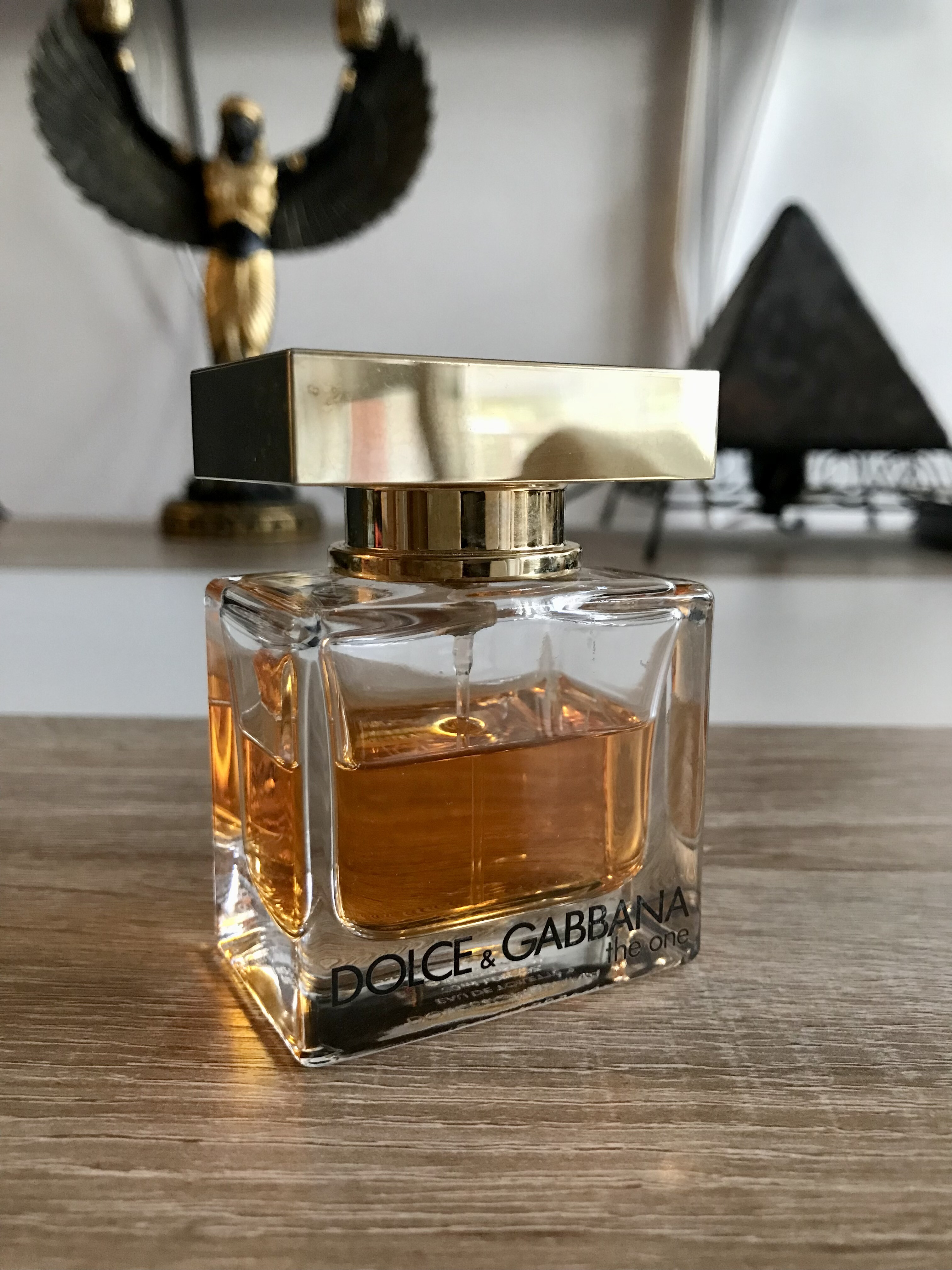 Üvegében, Dolce & Gabbana The One EDT