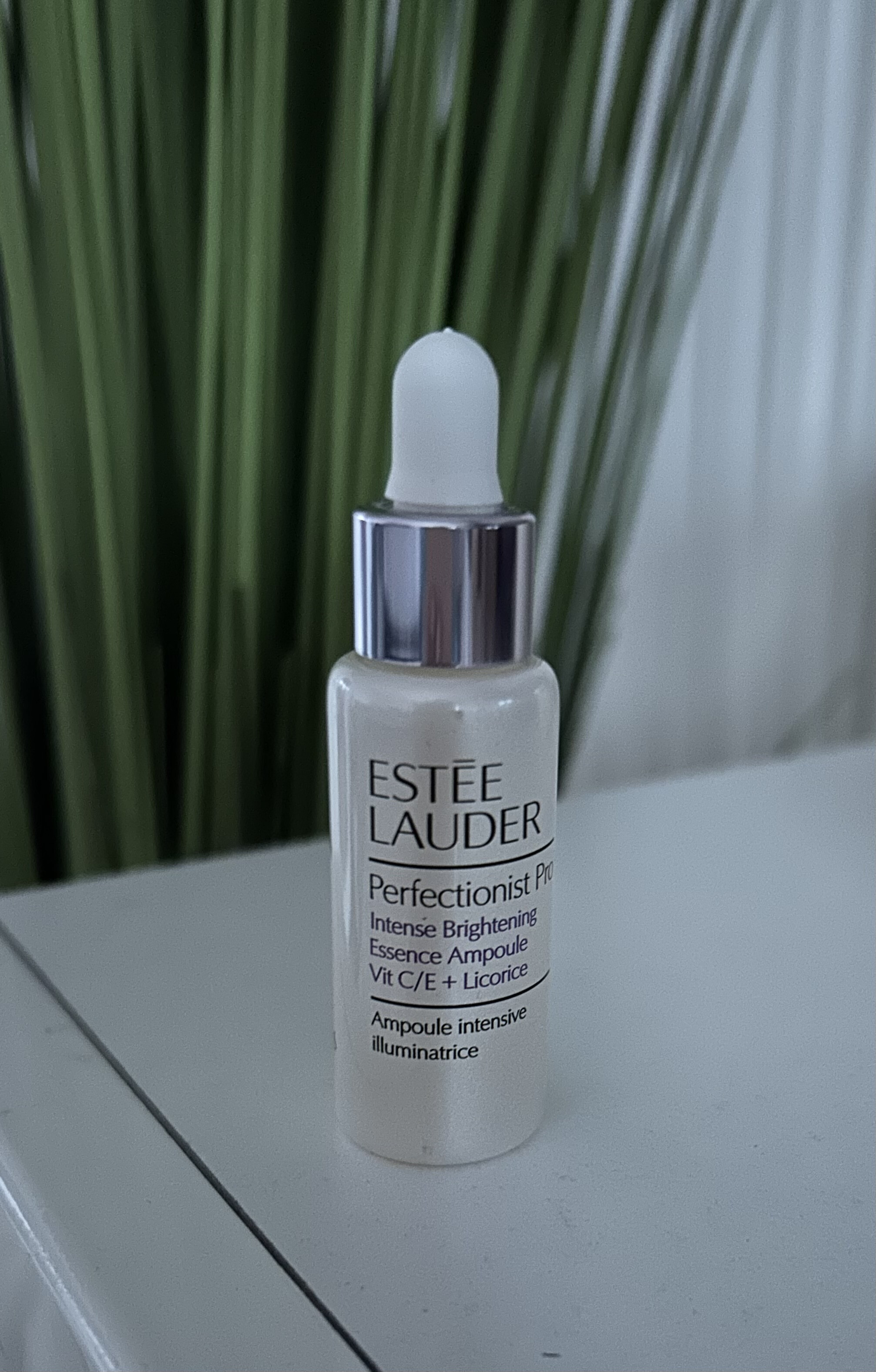 Estée Lauder Perfectionist Pro