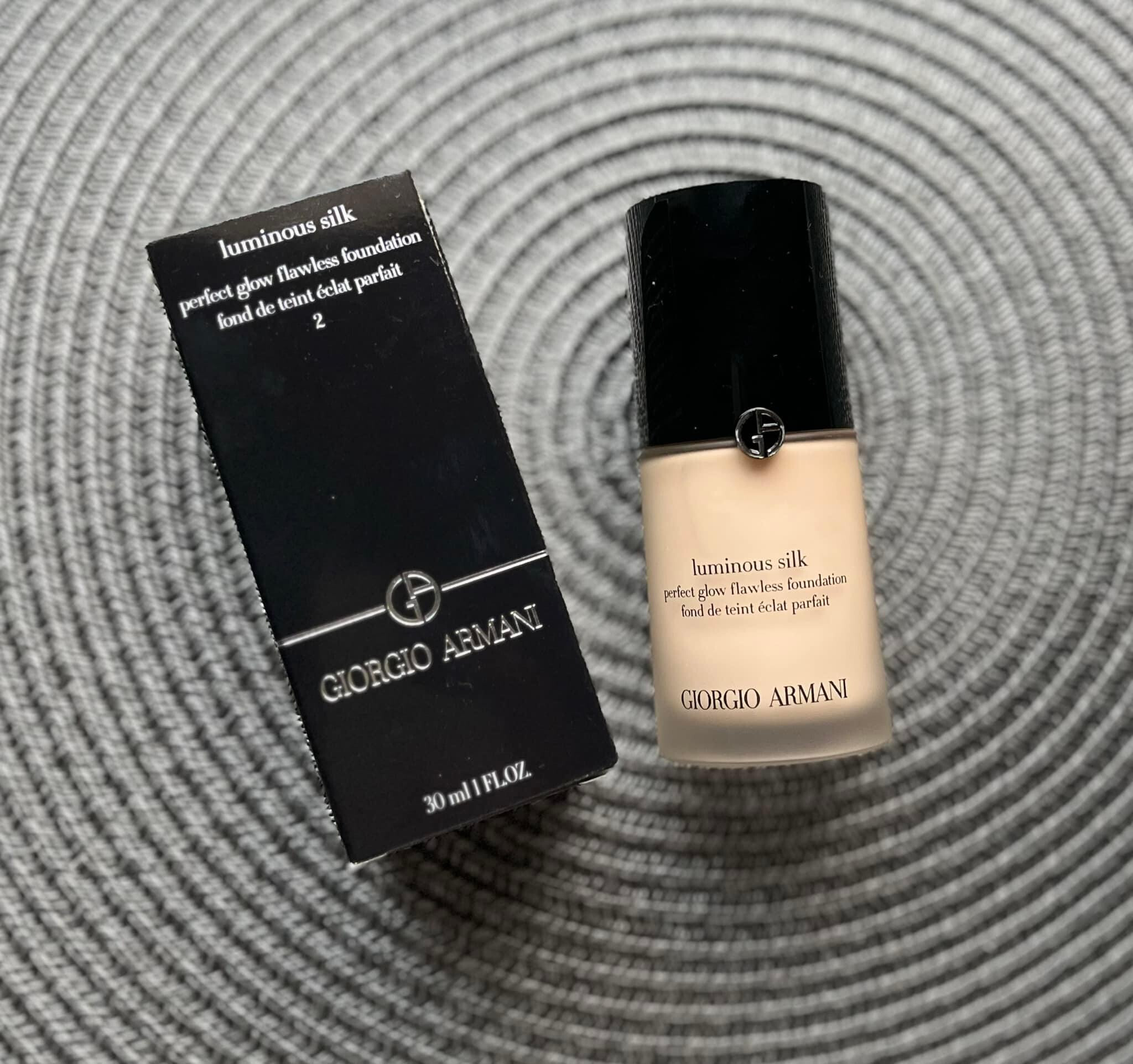 Giorgio Armani Luminous Silk Foundation