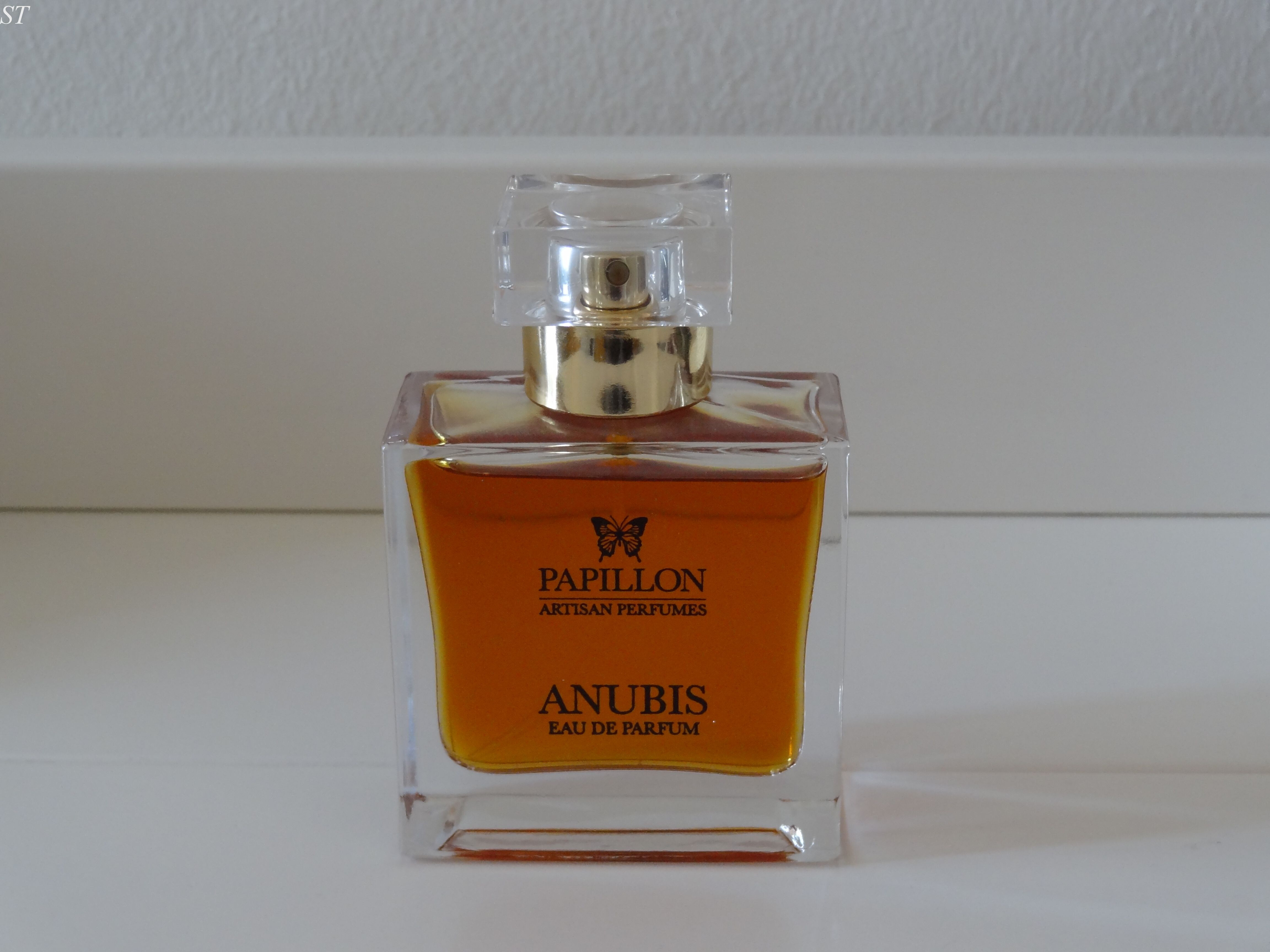 Papillon Artisan Perfumes Anubis EDP - fújós