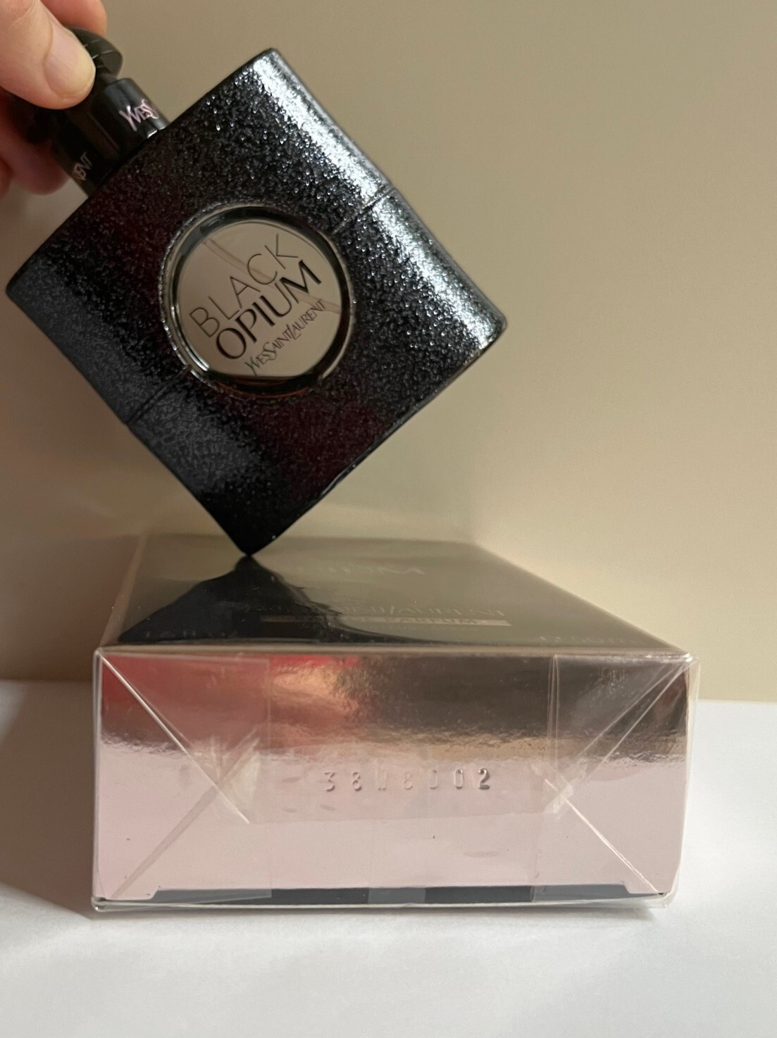 Üvegében! Yves Saint Laurent Black Opium EDP