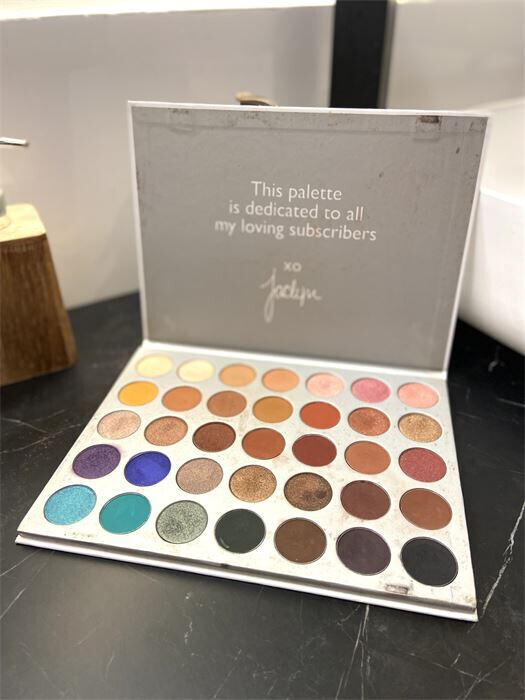 Morphe The Jaclyn Hill Eyeshadow Palette