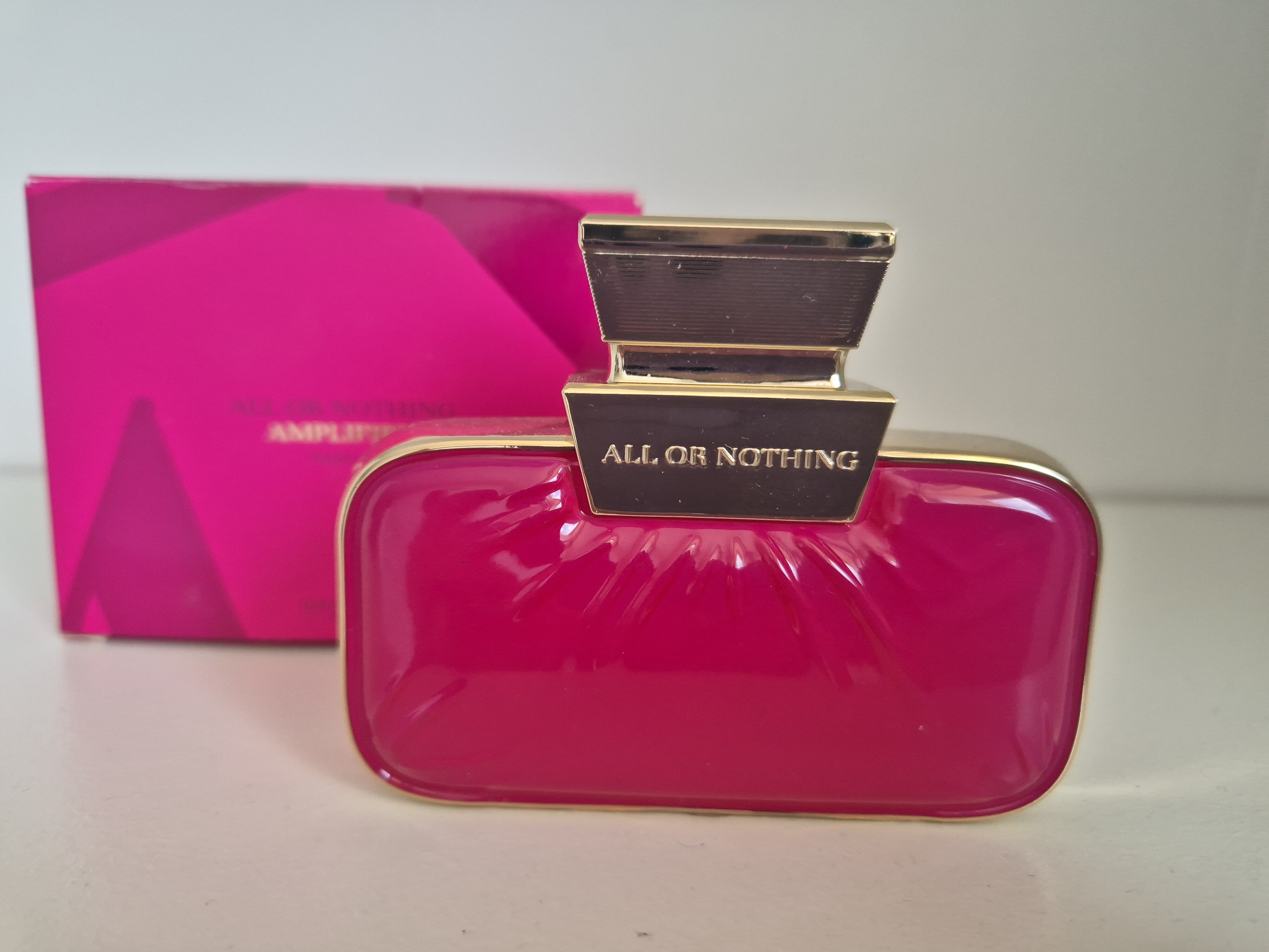 Oriflame All Or Nothing Amplified EDP AJÁNDÉK