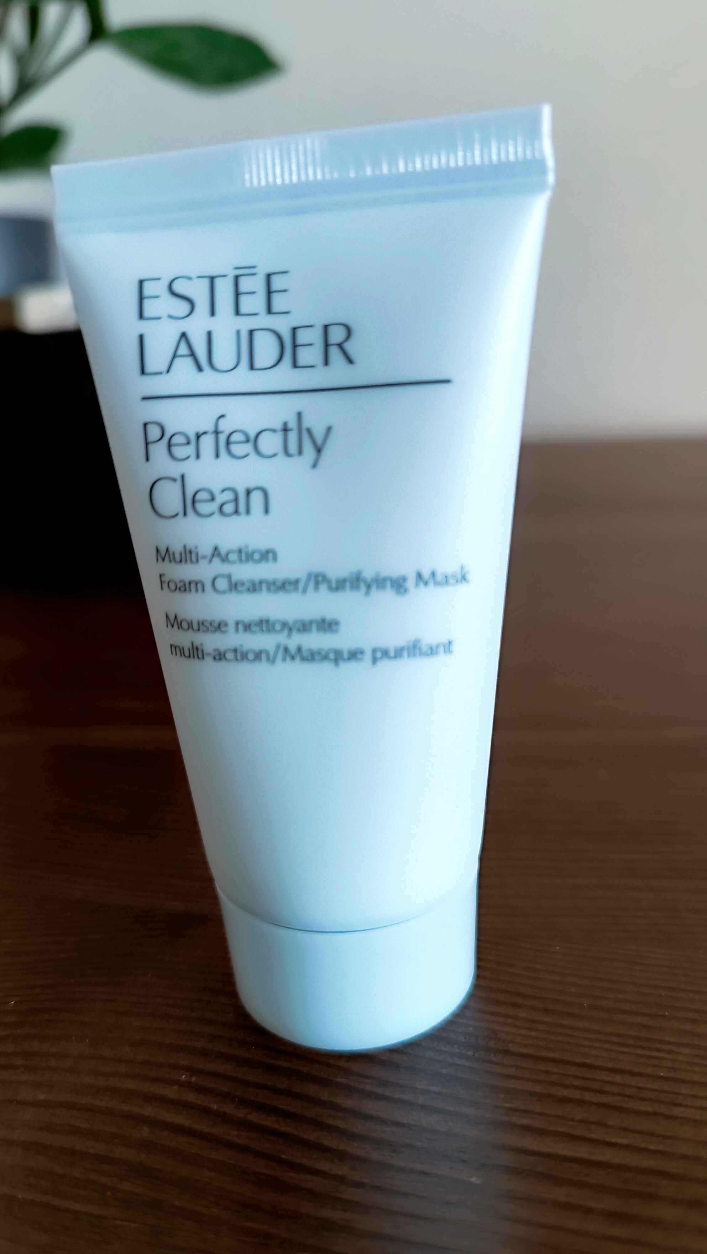 Estée Lauder Perfectly Clean Multi-Action-Foam