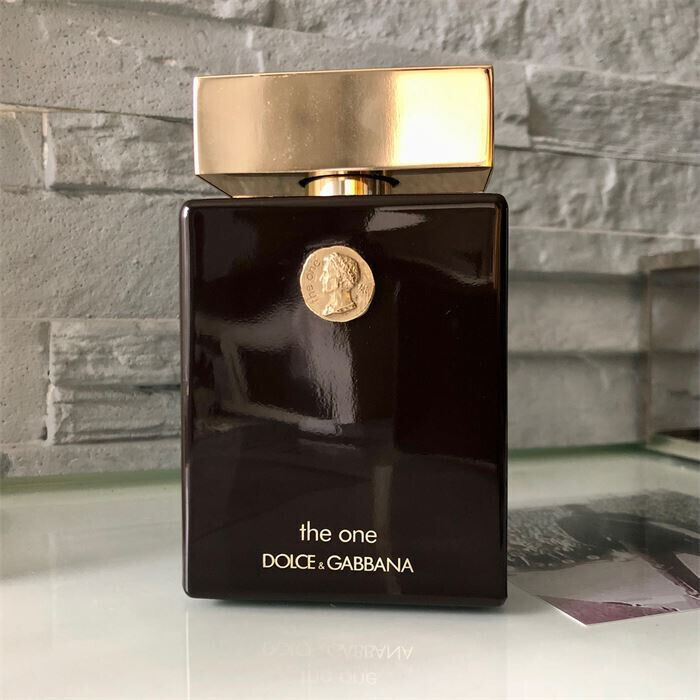 Dolce & Gabbana The One for Men Collectors Edition fújósok