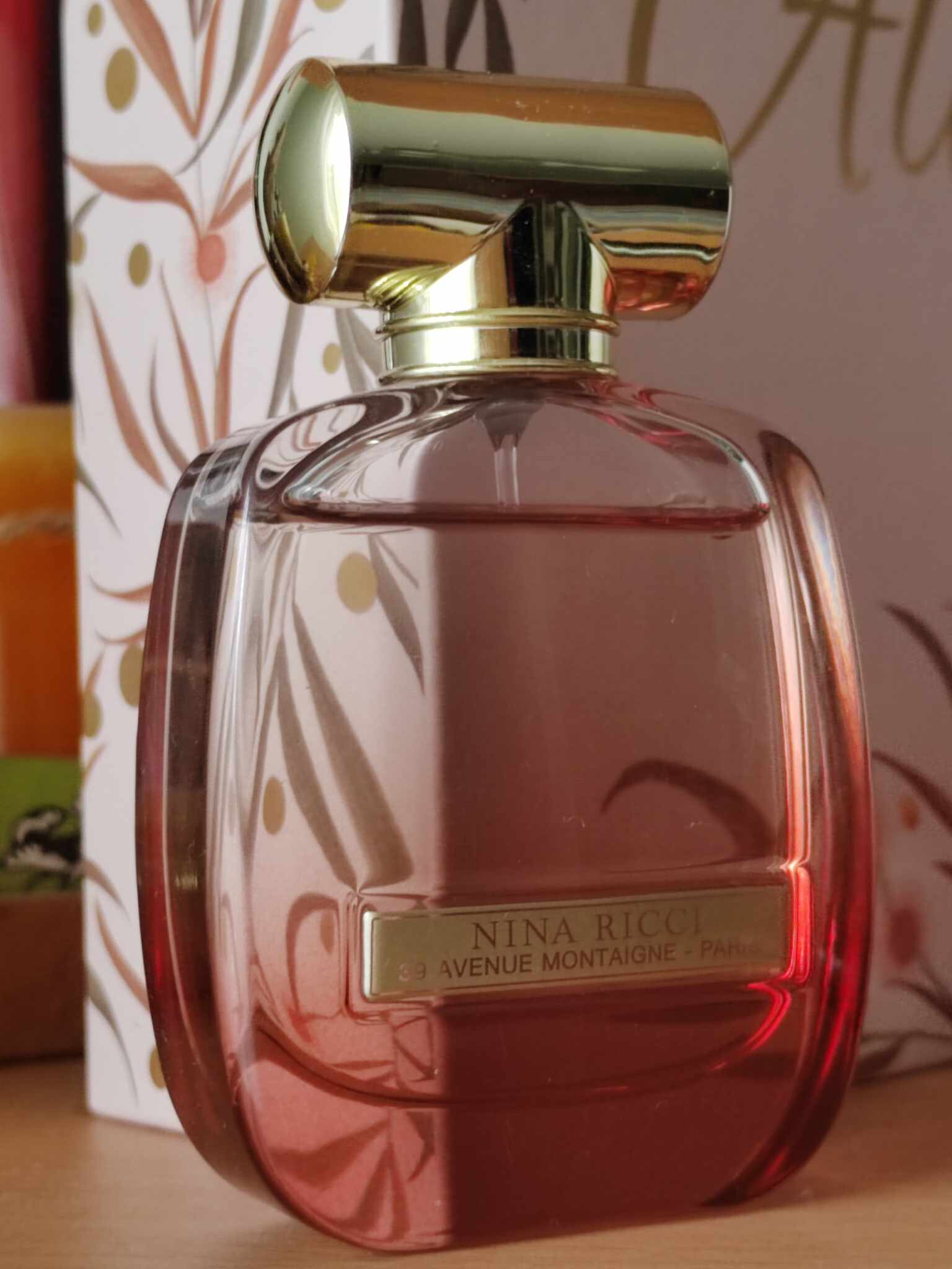 Nina Ricci L'extase Caresse De Roses EDP Legere