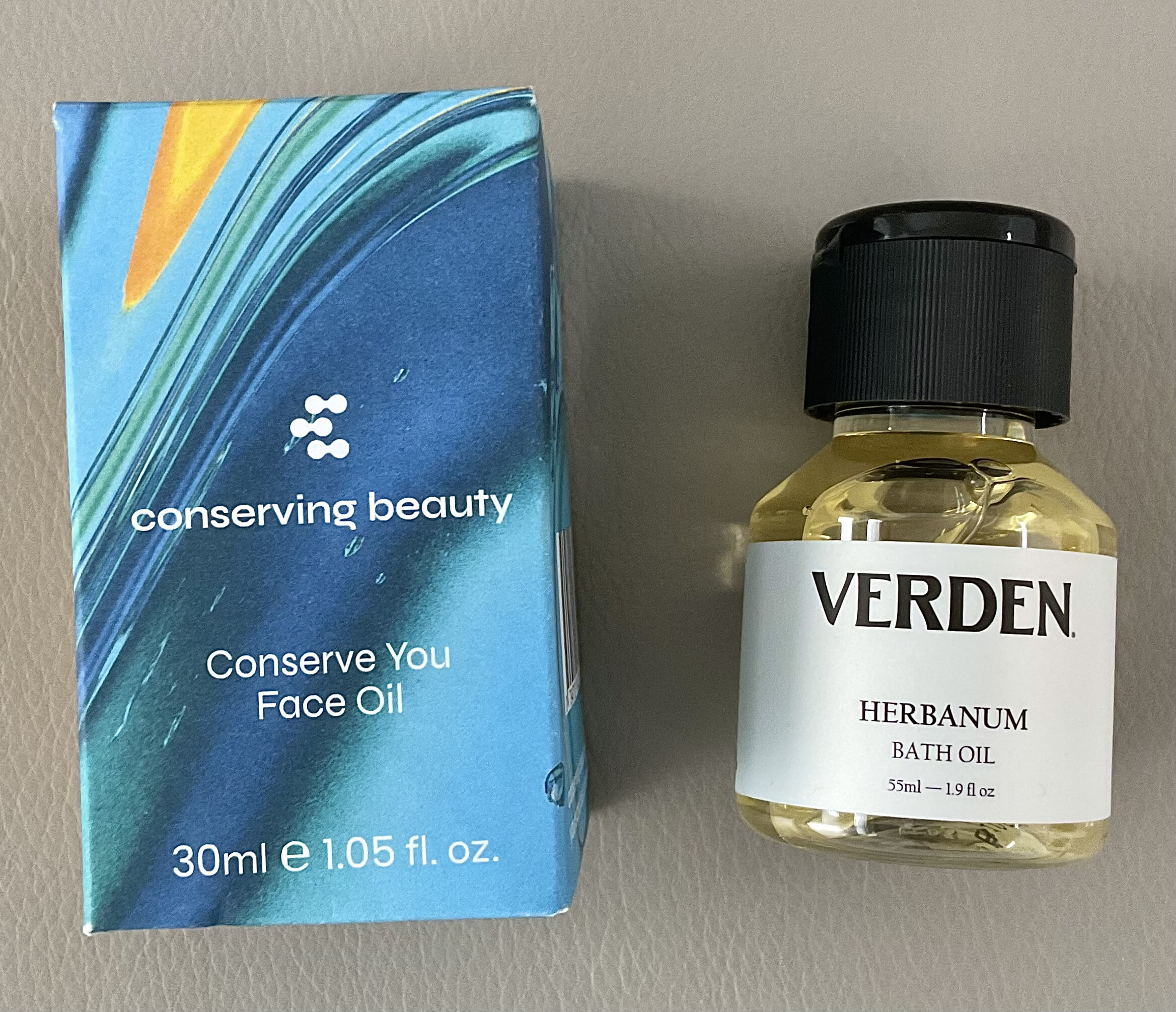 Conserving Beauty Conserve You Face Oil + ajándék Verden Herbanum Bath Oil