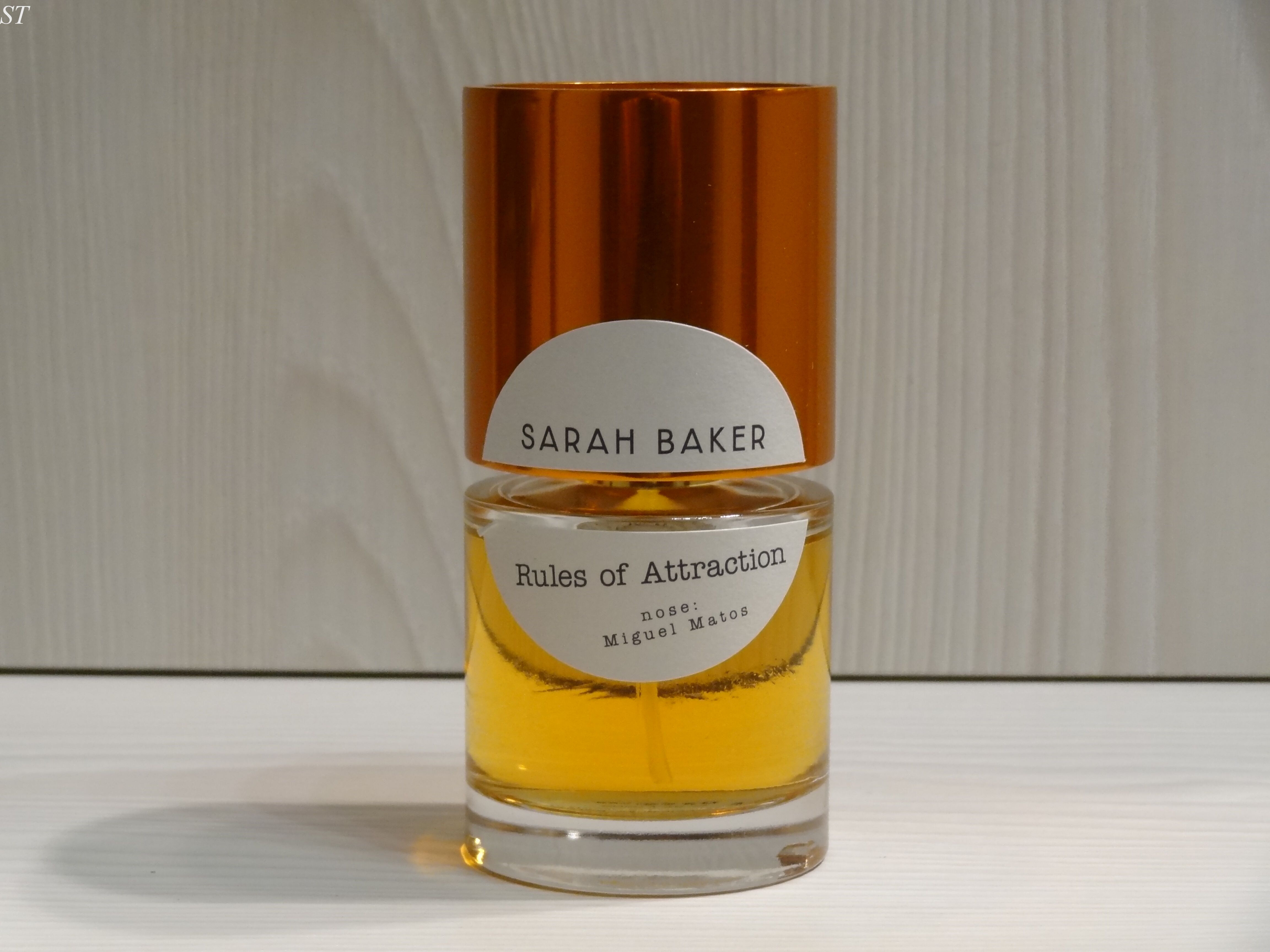 Sarah Baker Parfum Rules Of Attraction Extrait De Parfum - fújós