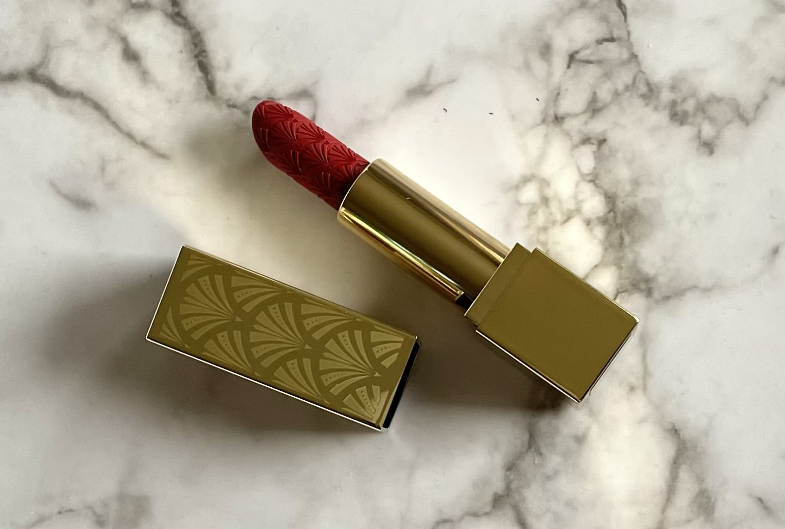 ÚJ, 2024. karácsonyi limitált - Estée Lauder Limited Edition Lipstick