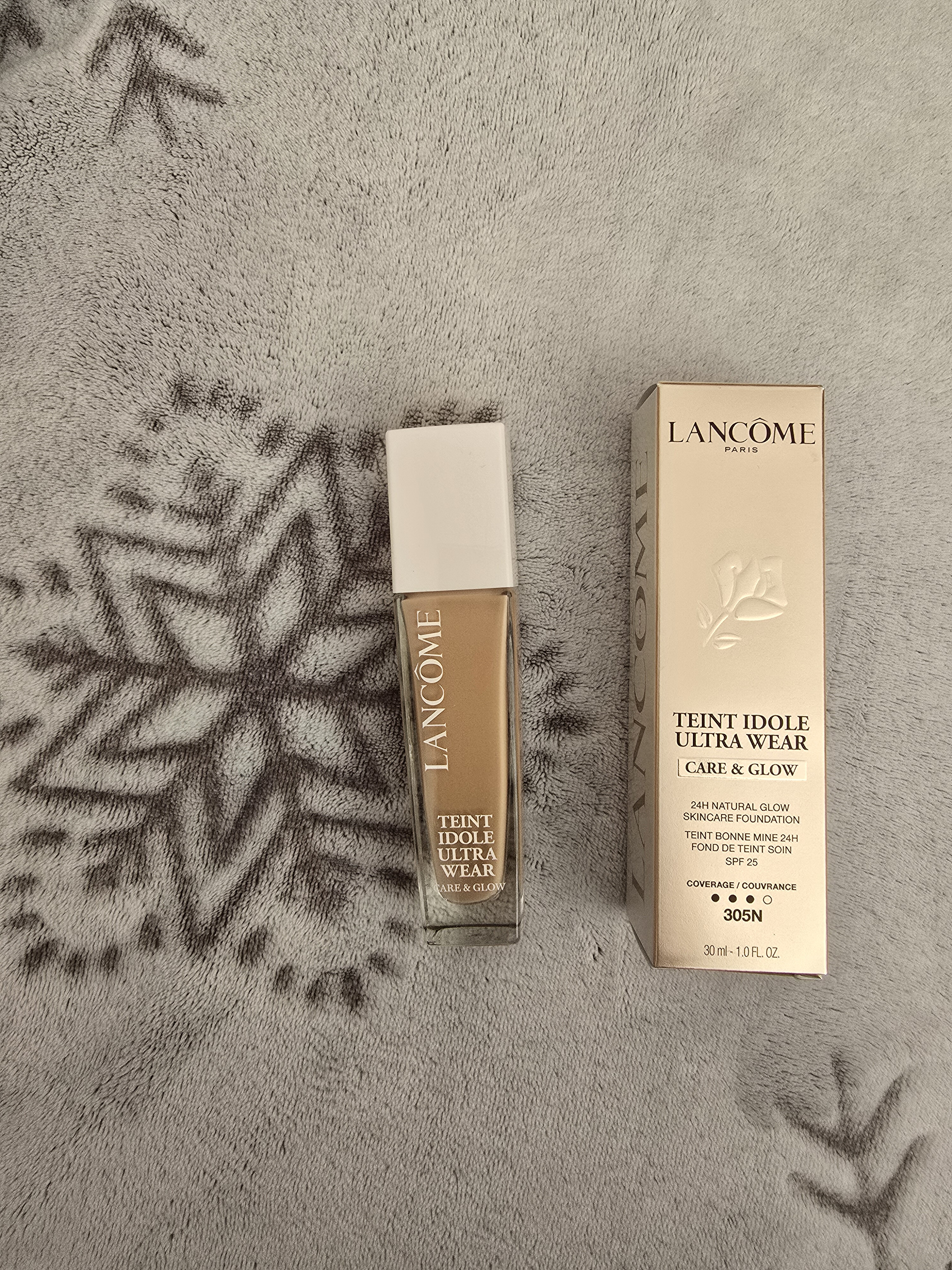 Lancome Teint Idole Ultra Wear Care & Glow alapozó - 305N és 230W