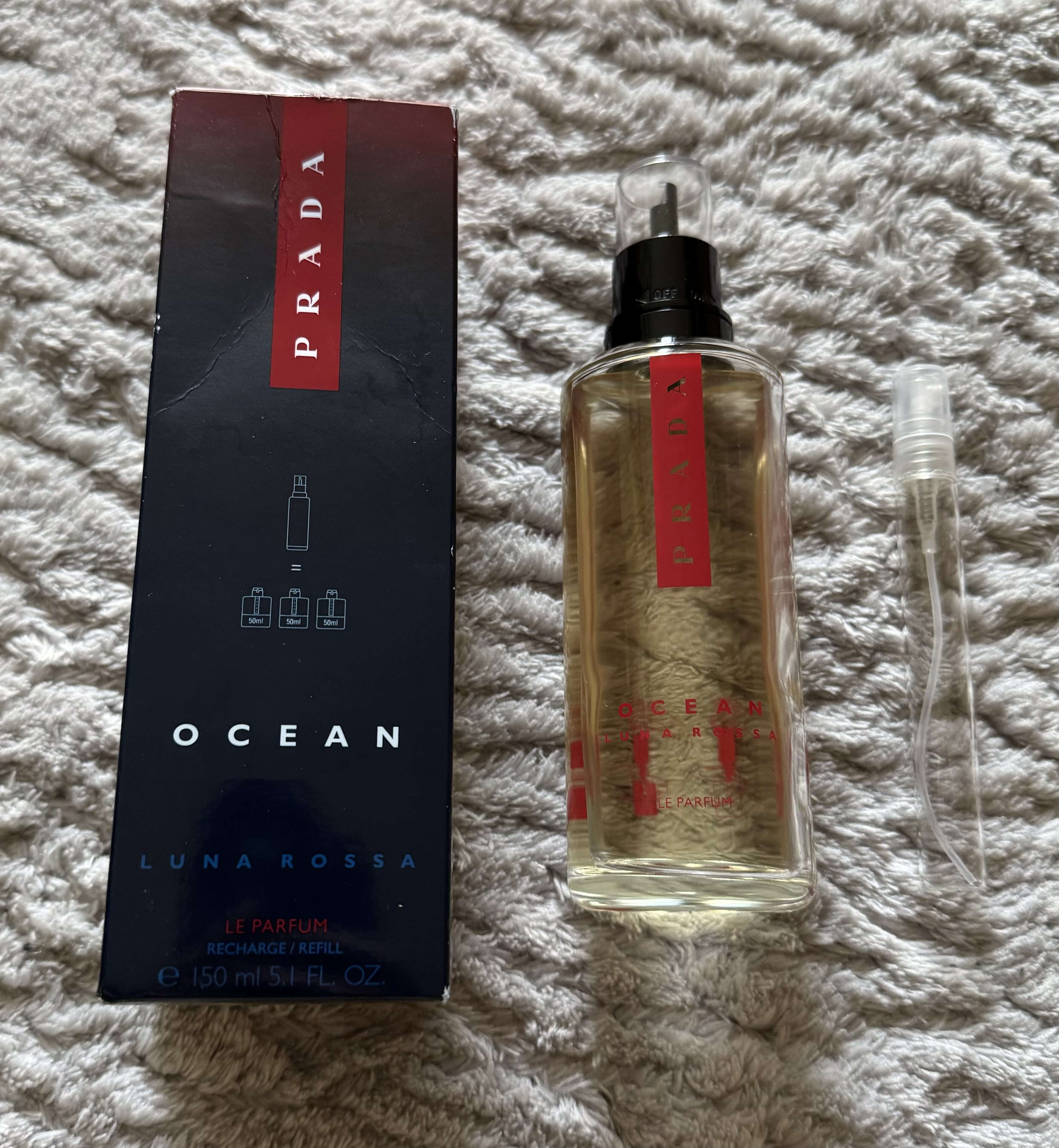 Kiadó Prada LR Ocean Le Parfum