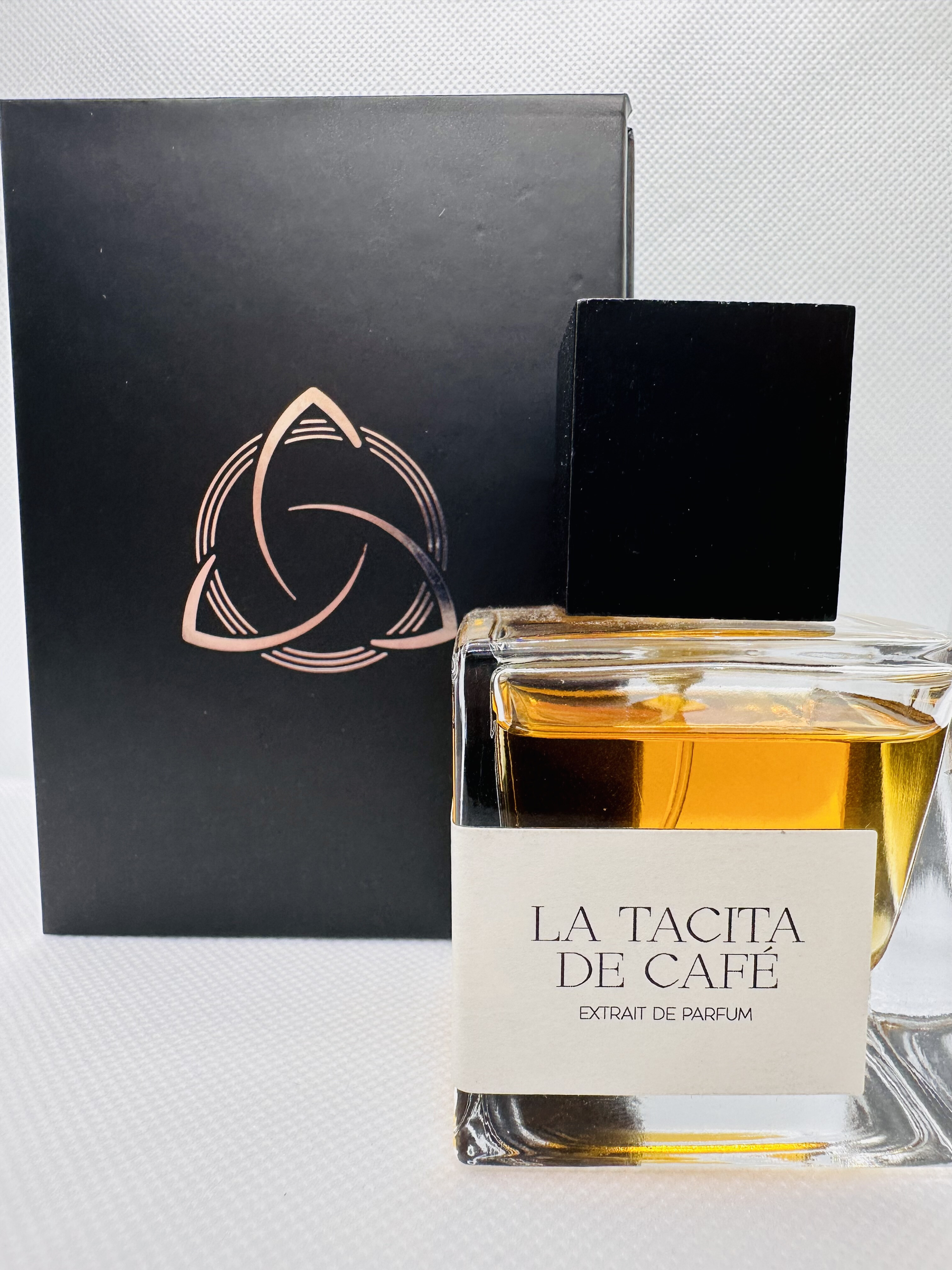 Day Three Fragrances La Tacita De Café Extrait De Parfum