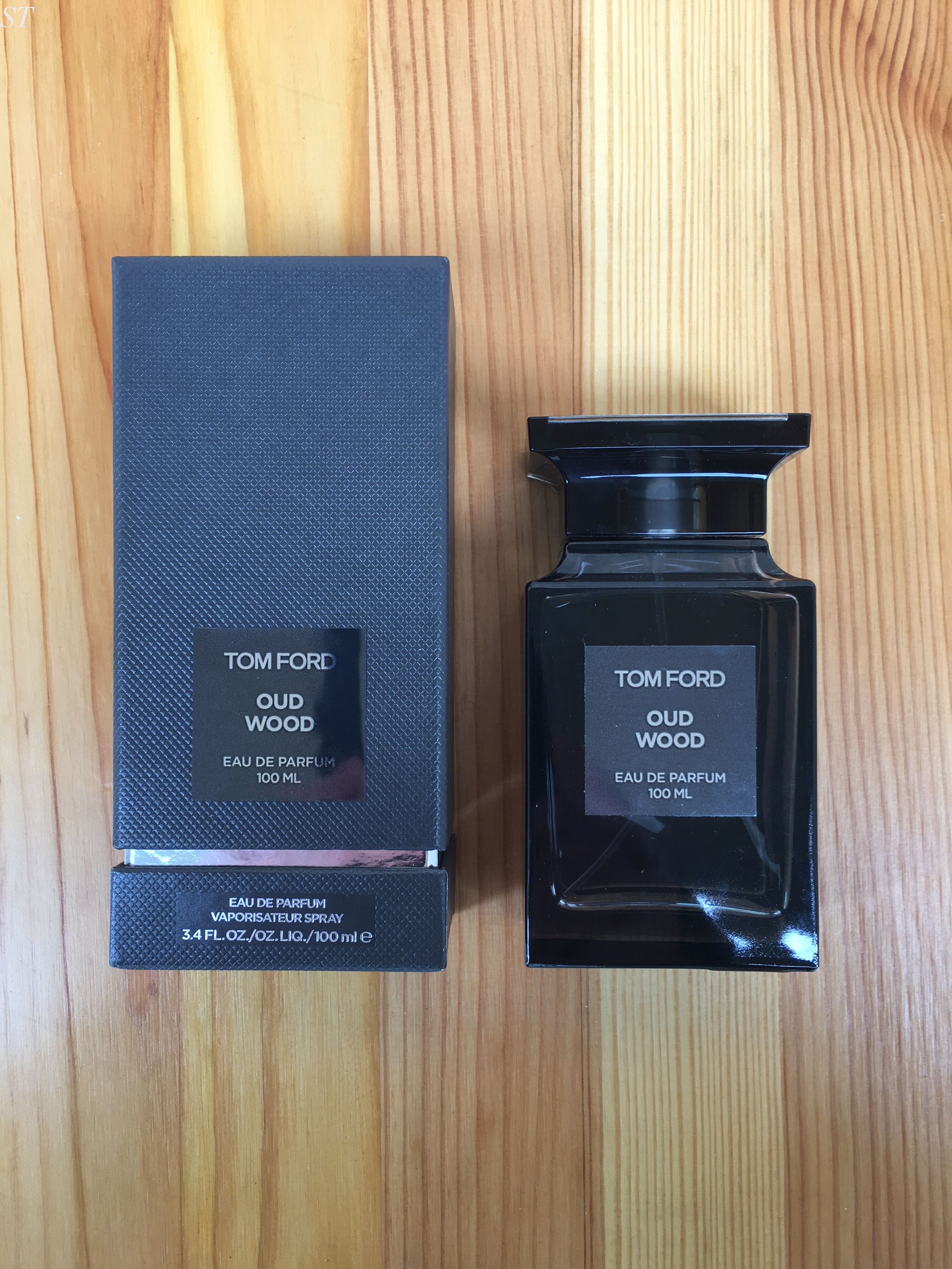 Tom Ford Oud Wood EDP - fújós