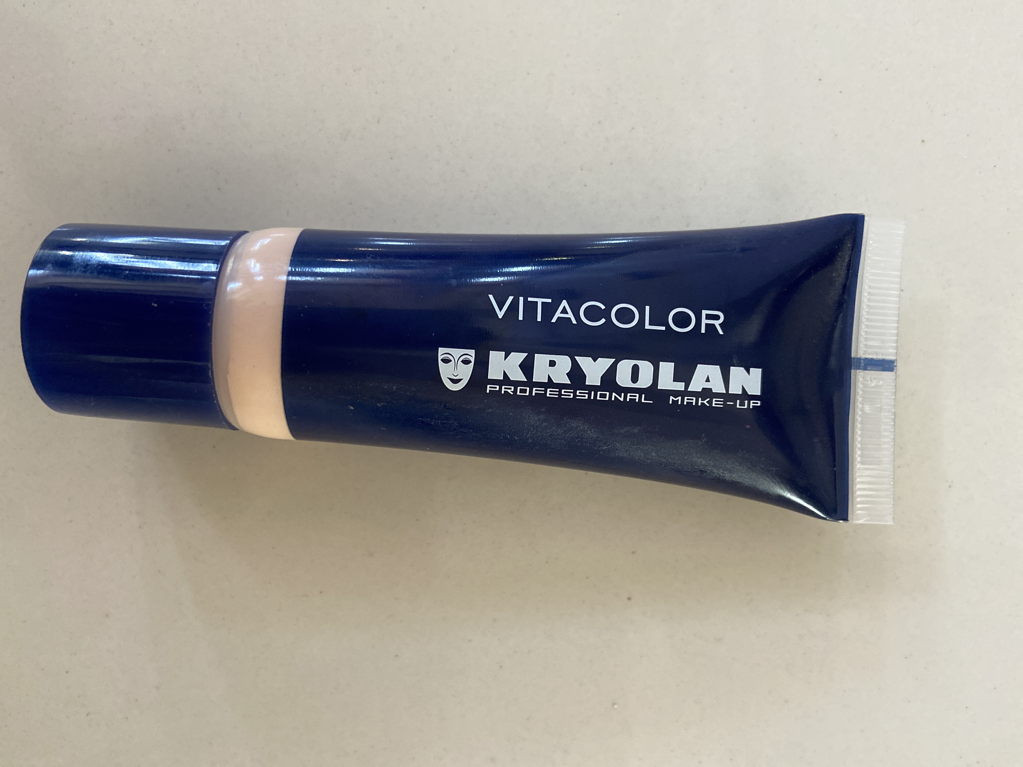 Kryolan Vitacolor alapozó krém