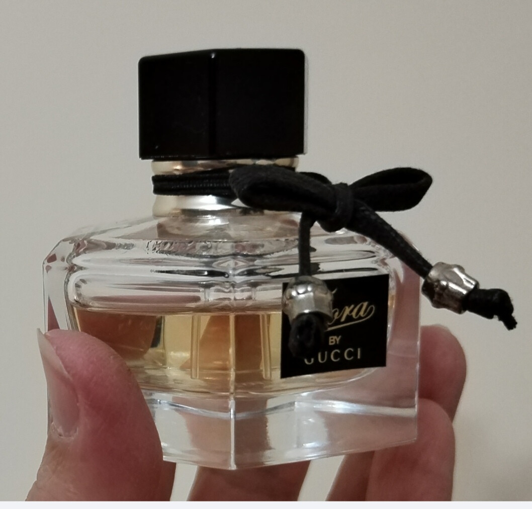 Gucci Flora by Gucci EDT üveges maradék