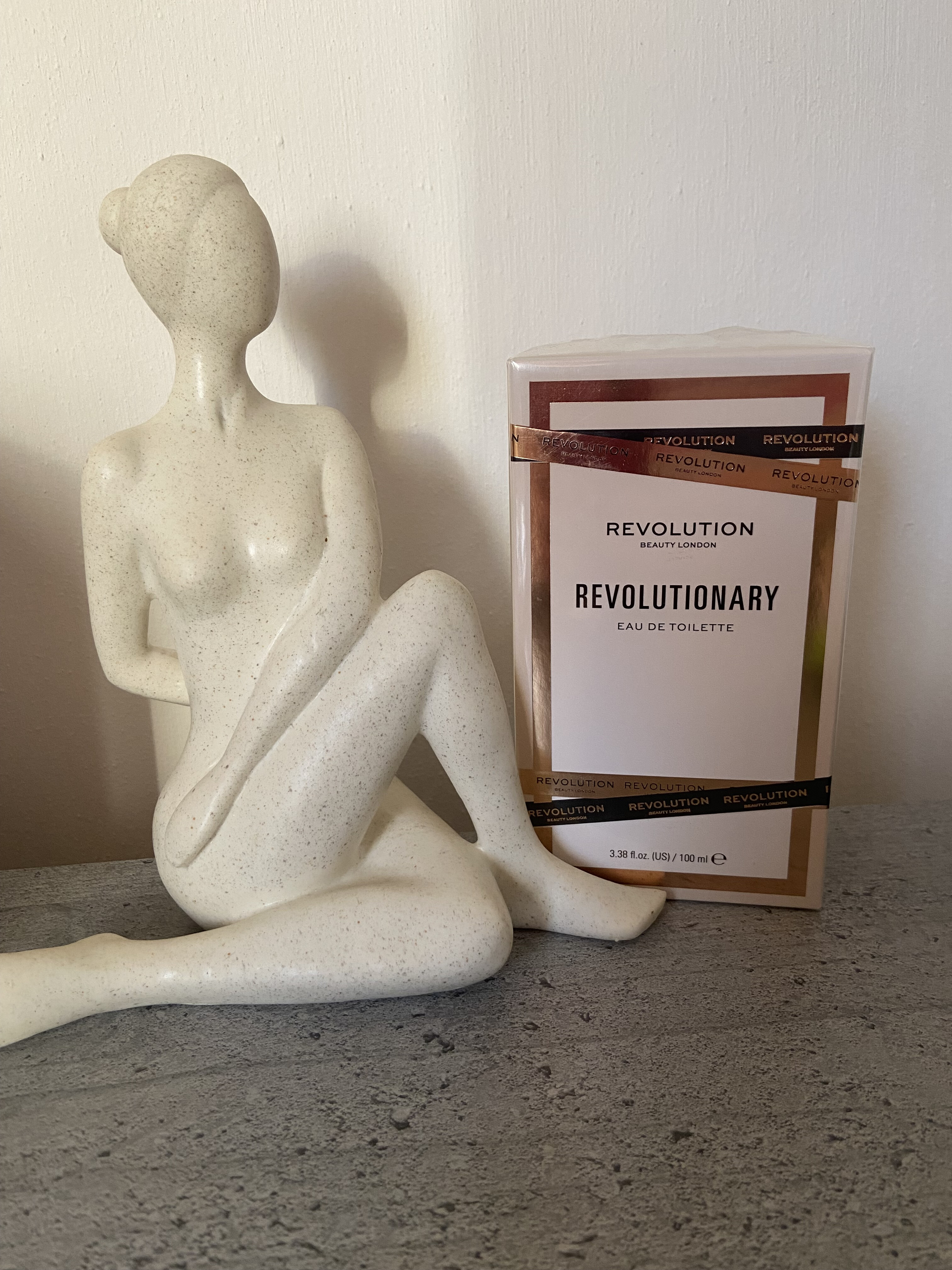 Revolution Revolutionary EDT