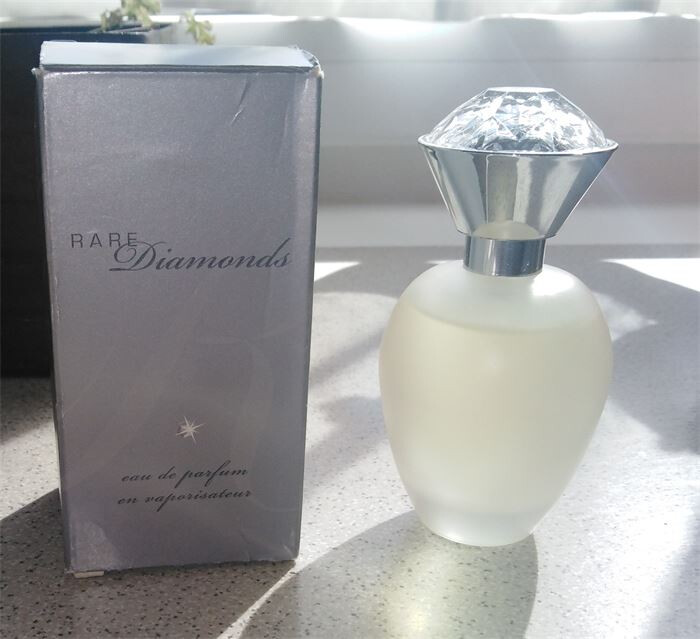 Avon Rare Diamonds parfüm eladó